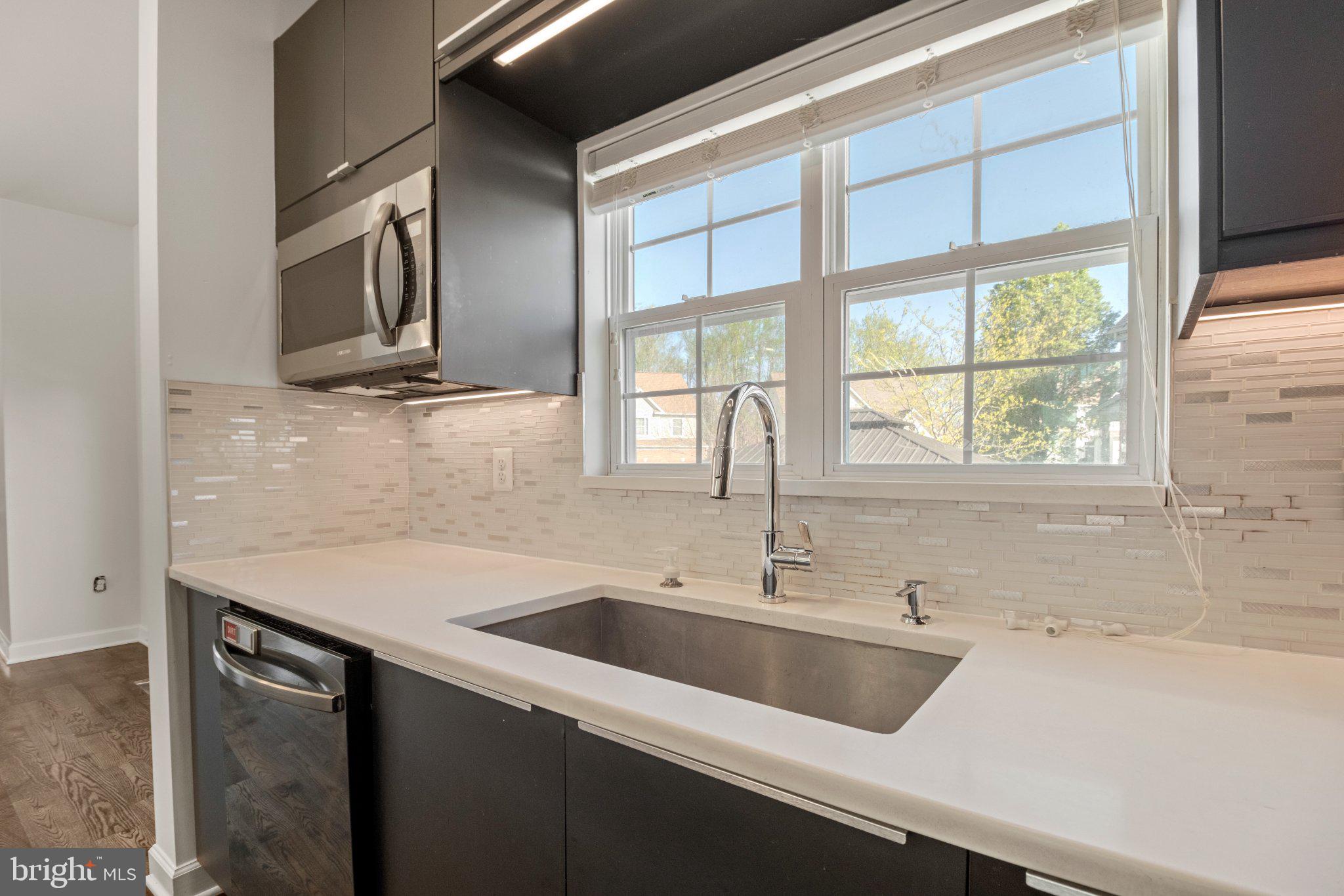 ST. CHARLES, GLENEAGLES SOUTH - Residential