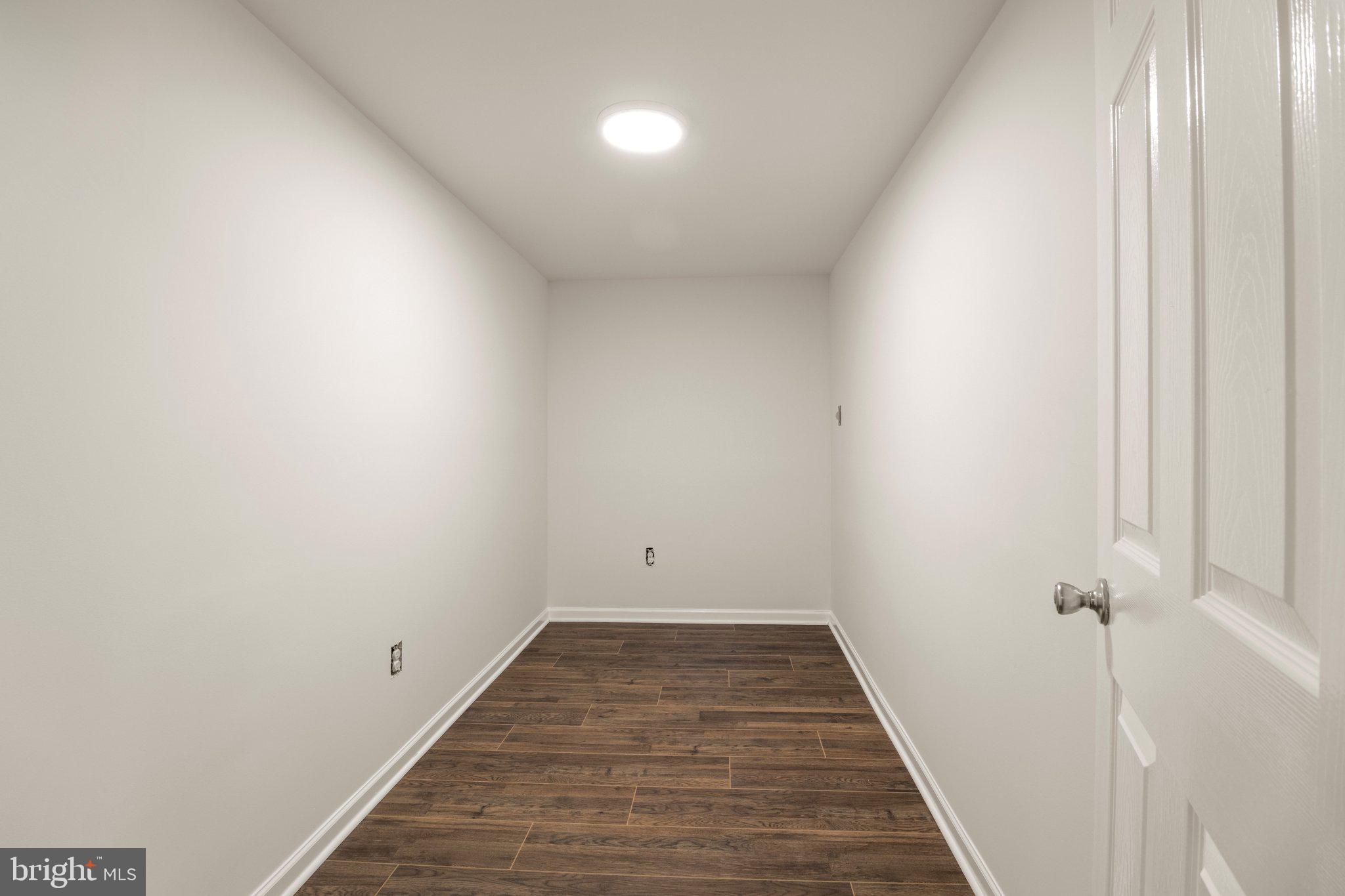 ST. CHARLES, GLENEAGLES SOUTH - Residential