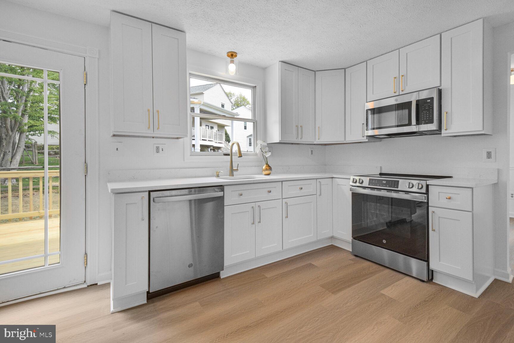 GUNNERS VIEW - Residential