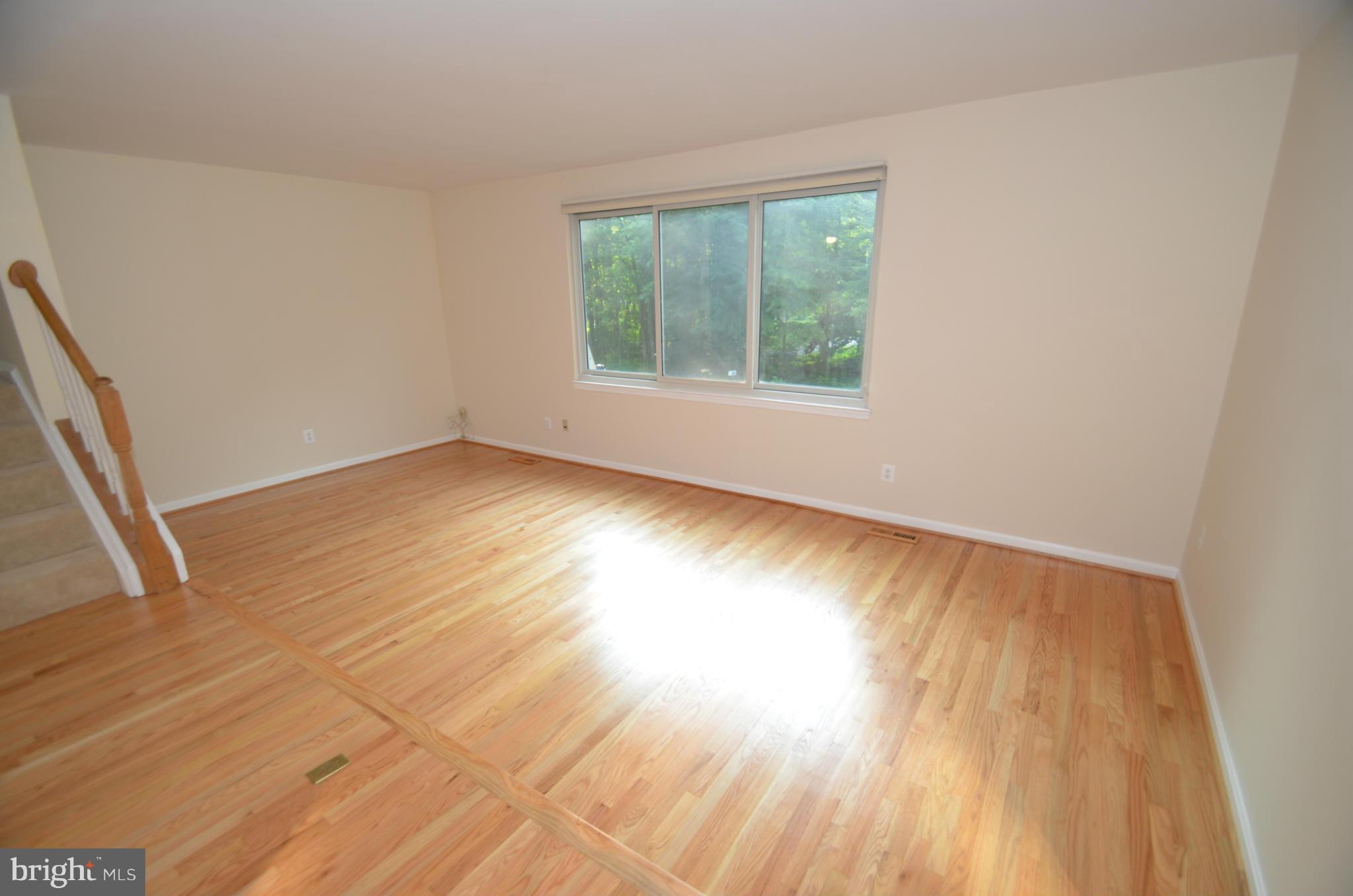 PINEWOOD STATION - Residential