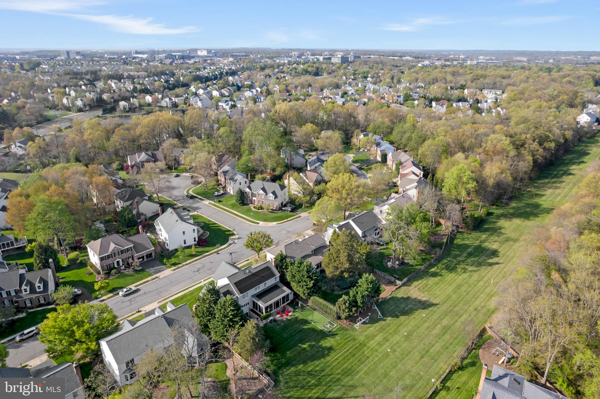 MONROE MANOR - Residential