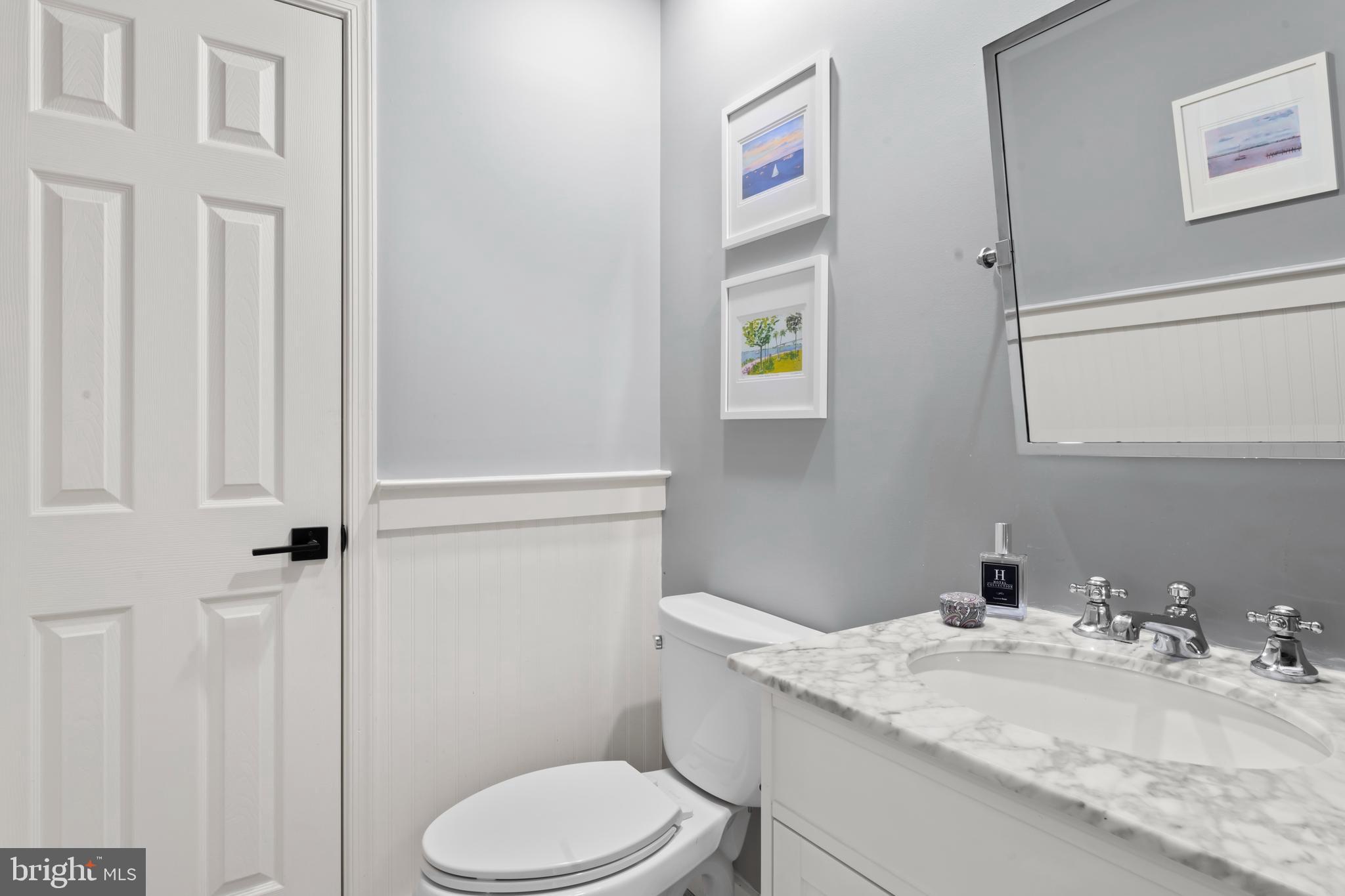 MONROE MANOR - Residential