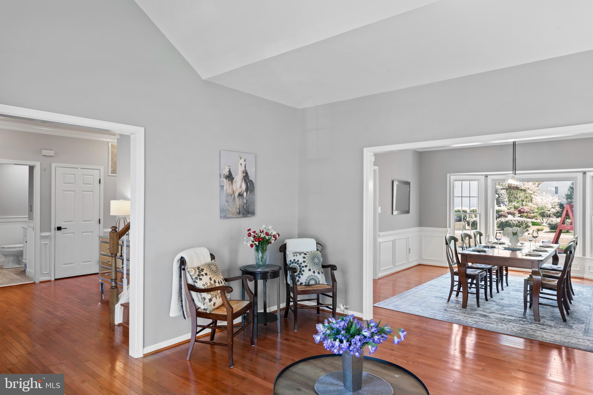 MONROE MANOR - Residential