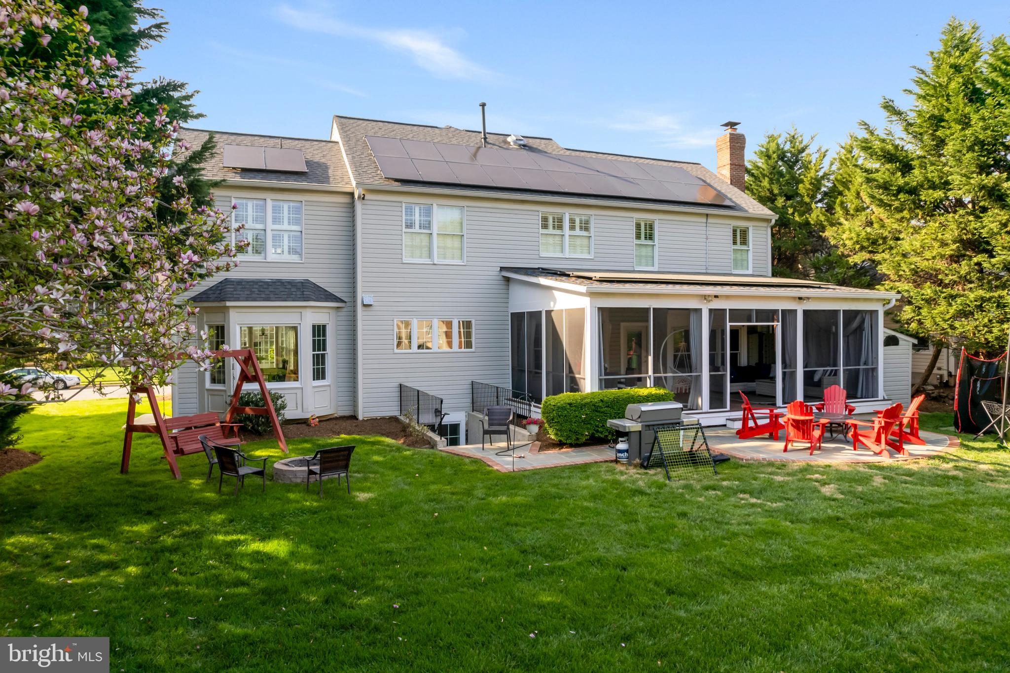 MONROE MANOR - Residential