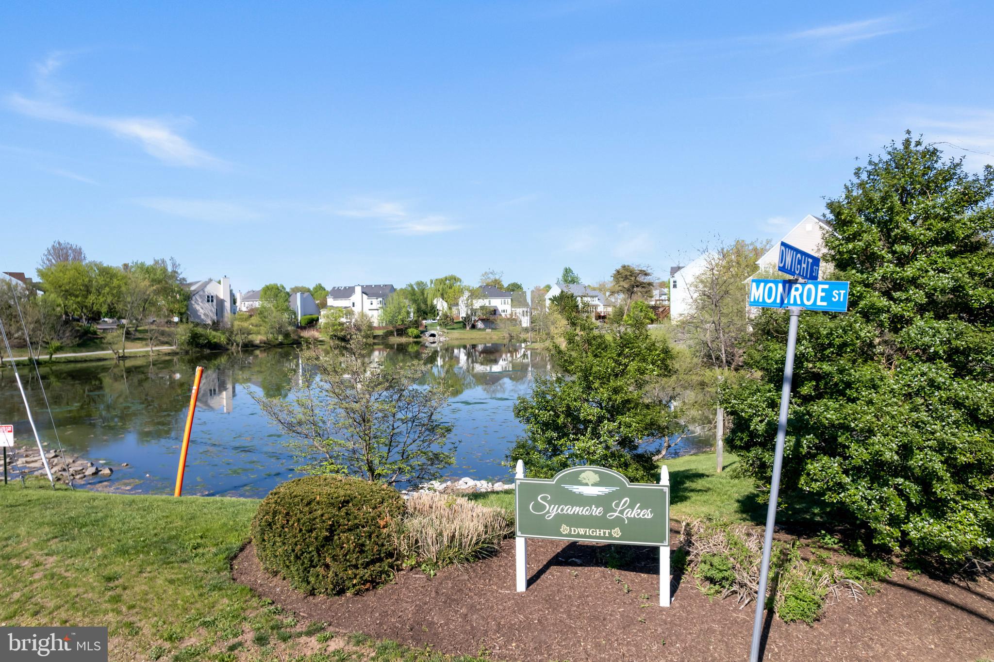 MONROE MANOR - Residential