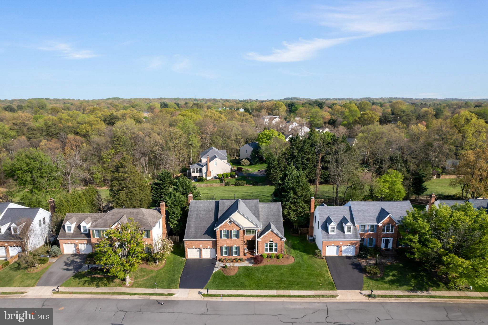 MONROE MANOR - Residential