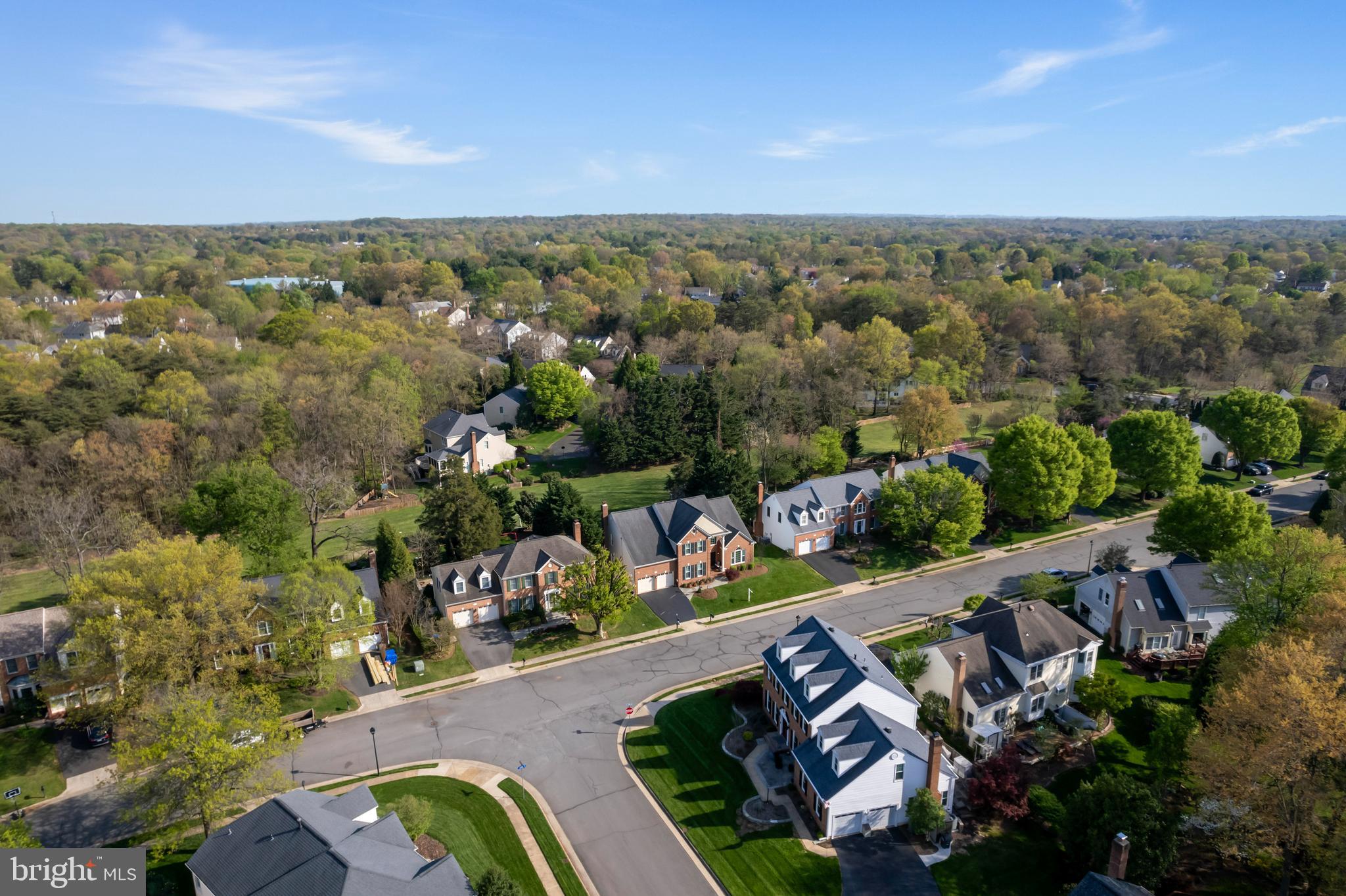 MONROE MANOR - Residential