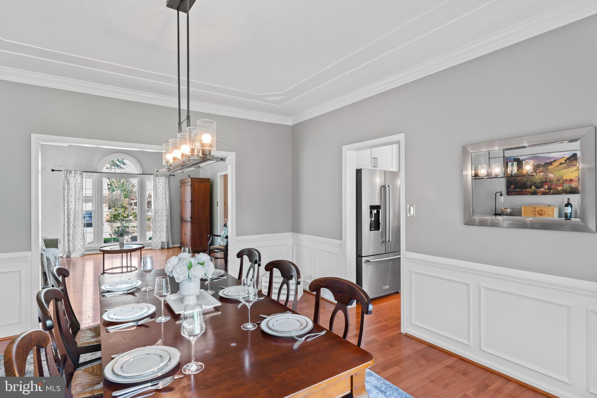 MONROE MANOR - Residential