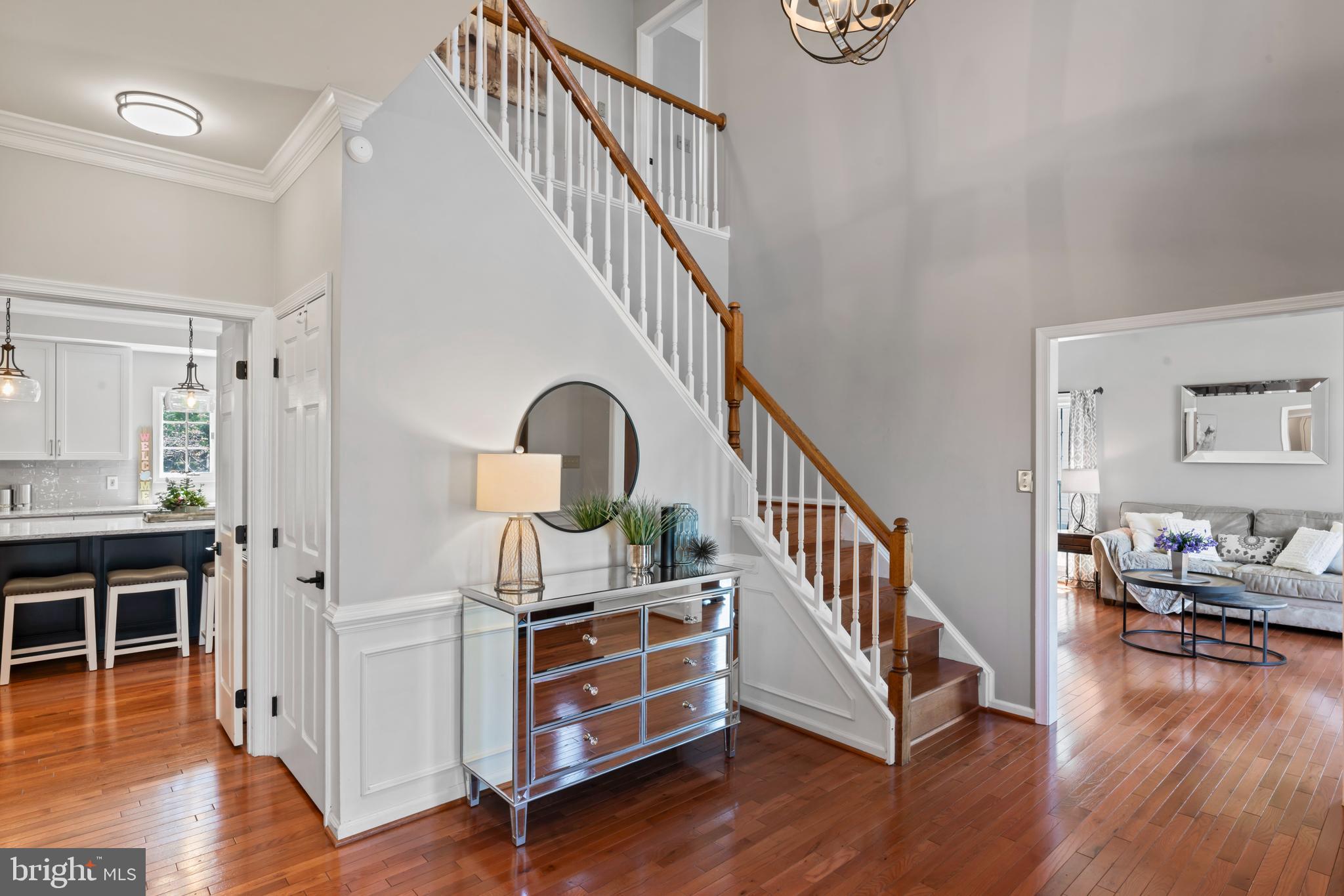 MONROE MANOR - Residential