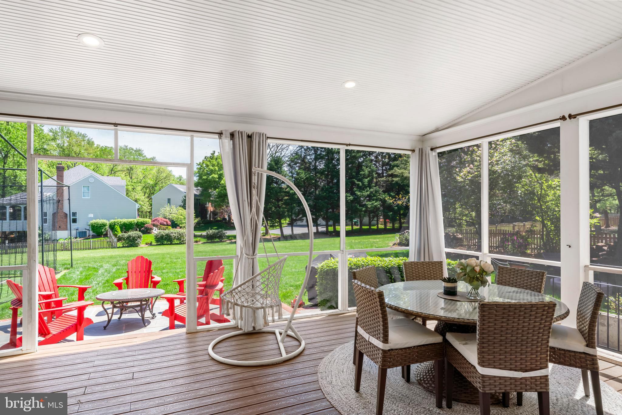 MONROE MANOR - Residential