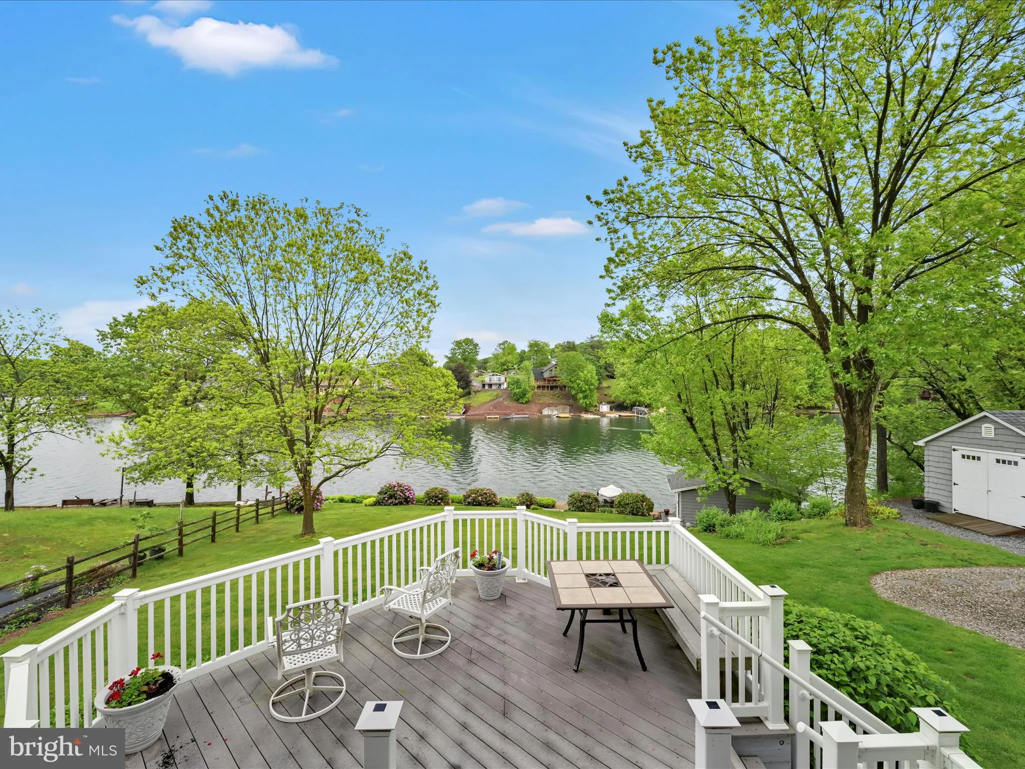 Auburn, Pennsylvania 17922, United States, 3 Bedrooms Bedrooms, ,3 BathroomsBathrooms,Residential,Pending,131015