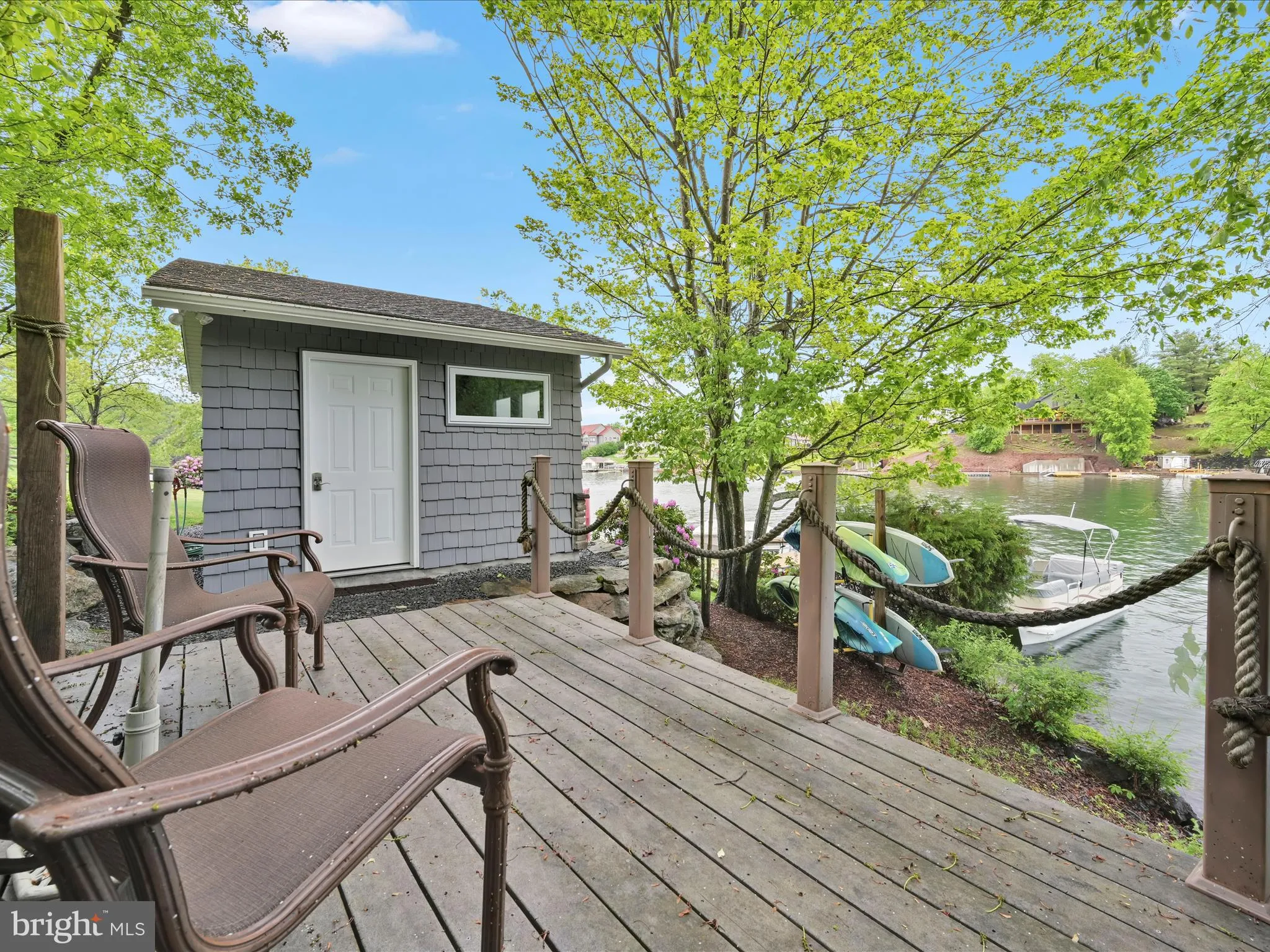 Auburn, Pennsylvania 17922, United States, 3 Bedrooms Bedrooms, ,3 BathroomsBathrooms,Residential,Pending,131015