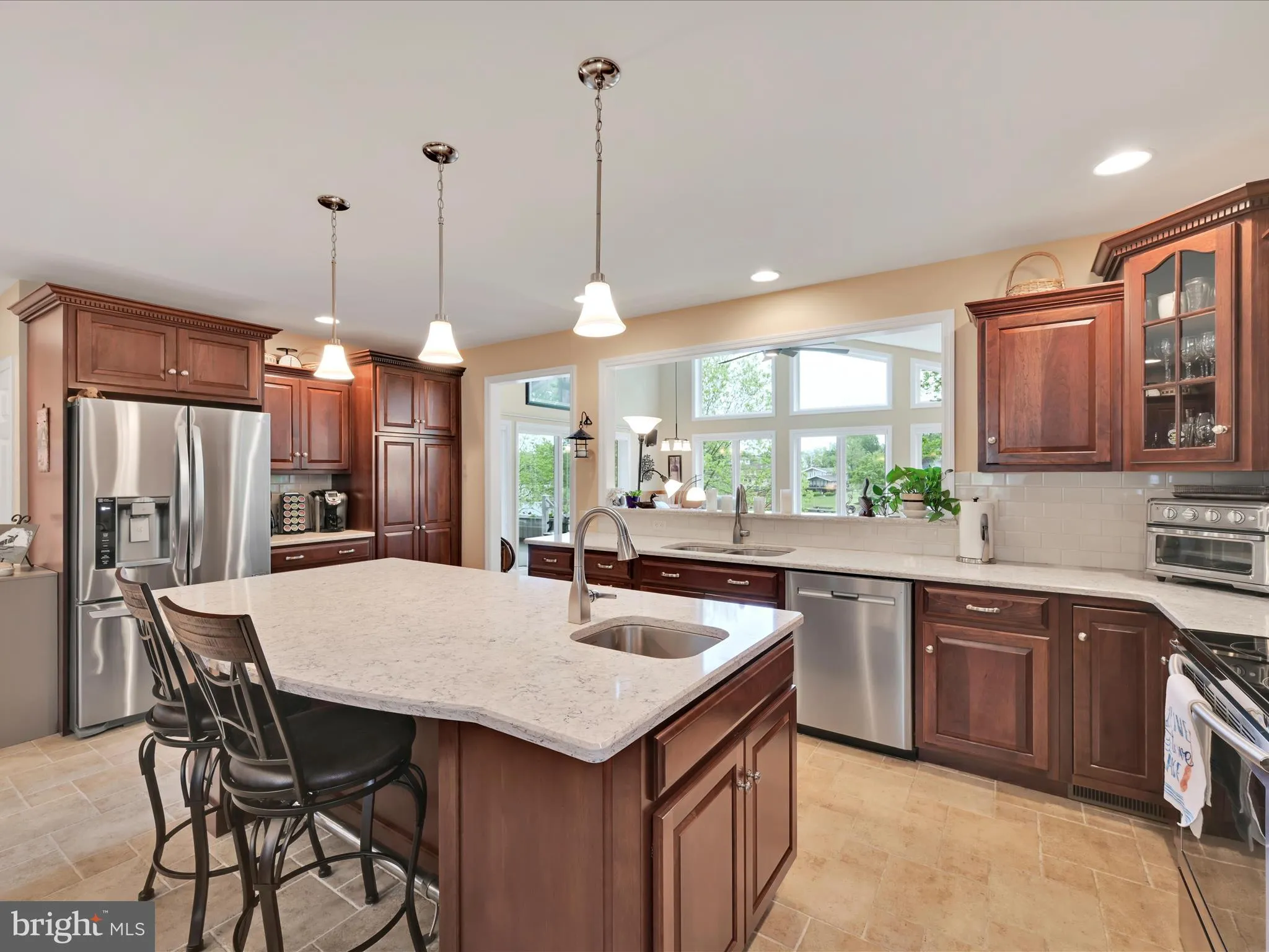 Auburn, Pennsylvania 17922, United States, 3 Bedrooms Bedrooms, ,3 BathroomsBathrooms,Residential,Pending,131015