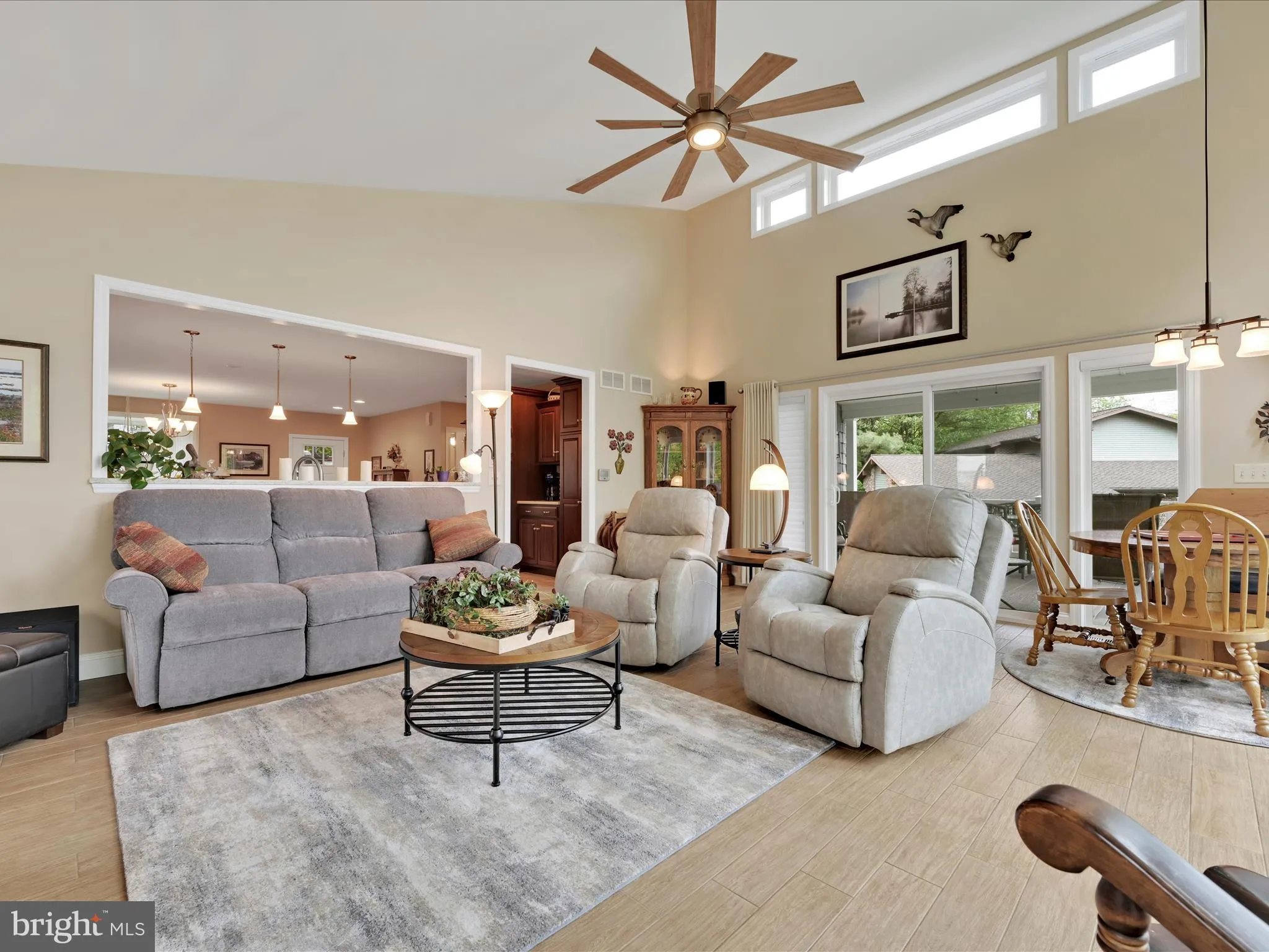 Auburn, Pennsylvania 17922, United States, 3 Bedrooms Bedrooms, ,3 BathroomsBathrooms,Residential,Pending,131015