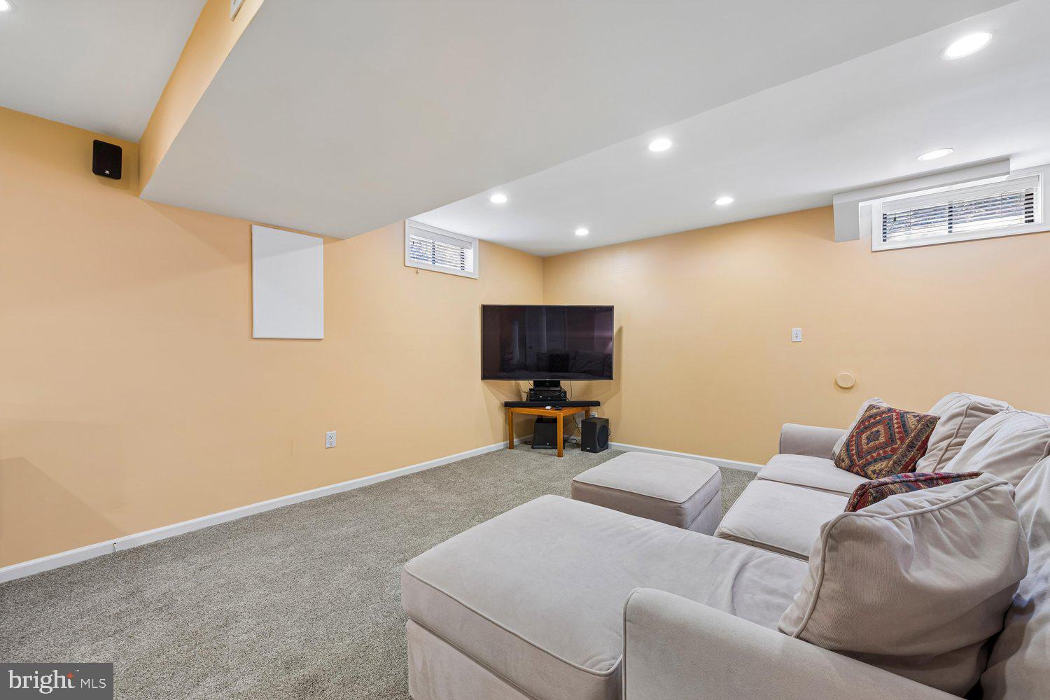 POPLAR TREE ESTATES - Residential