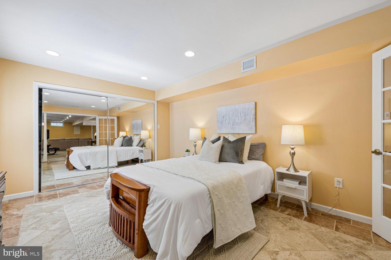 POPLAR TREE ESTATES - Residential