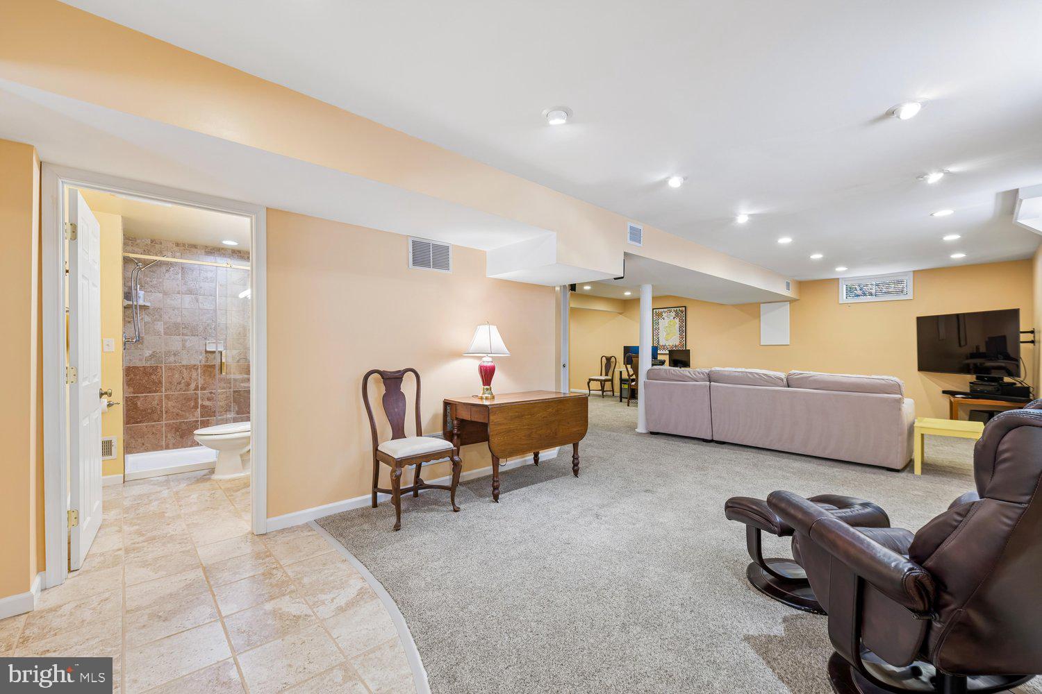 POPLAR TREE ESTATES - Residential