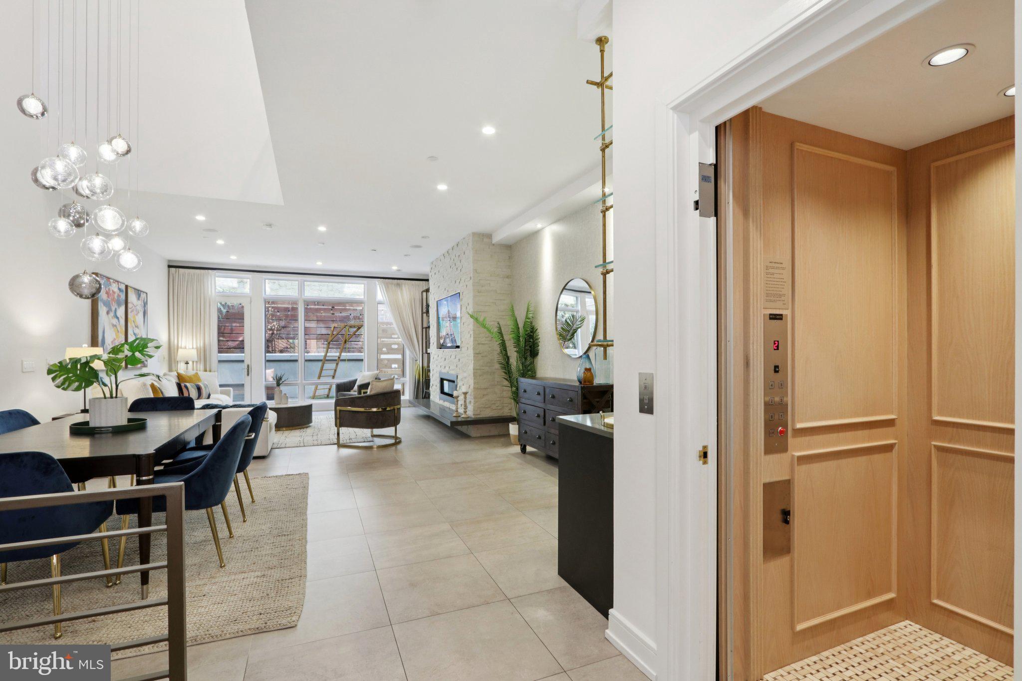 RITTENHOUSE SQUARE - Residential