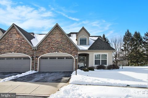 4305 STONELEIGH COURT HARRISBURG PA 17112