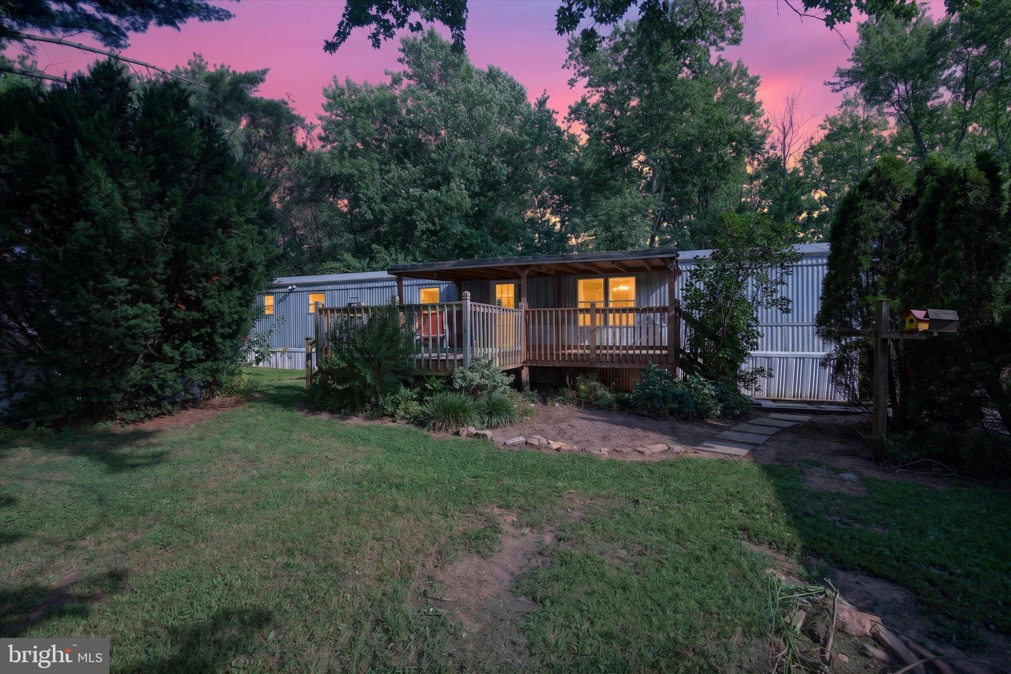 206 LOST HOLLOW ROAD