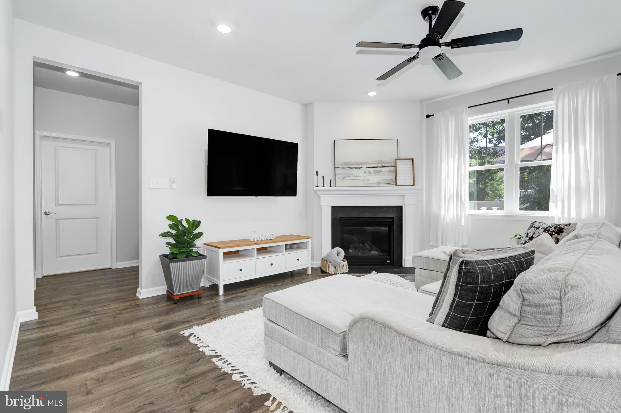 HARBOR PINES - Residential