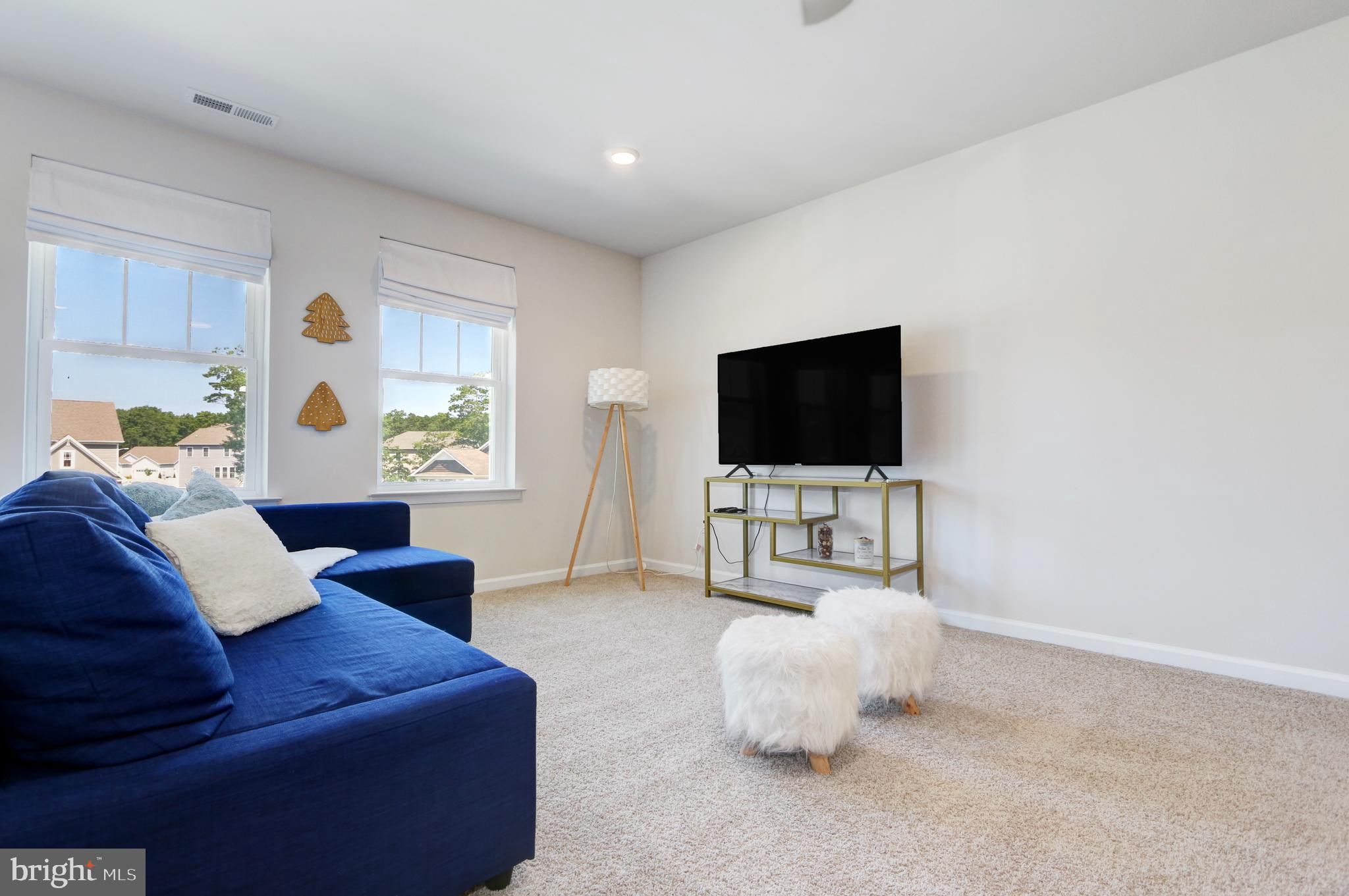 HARBOR PINES - Residential