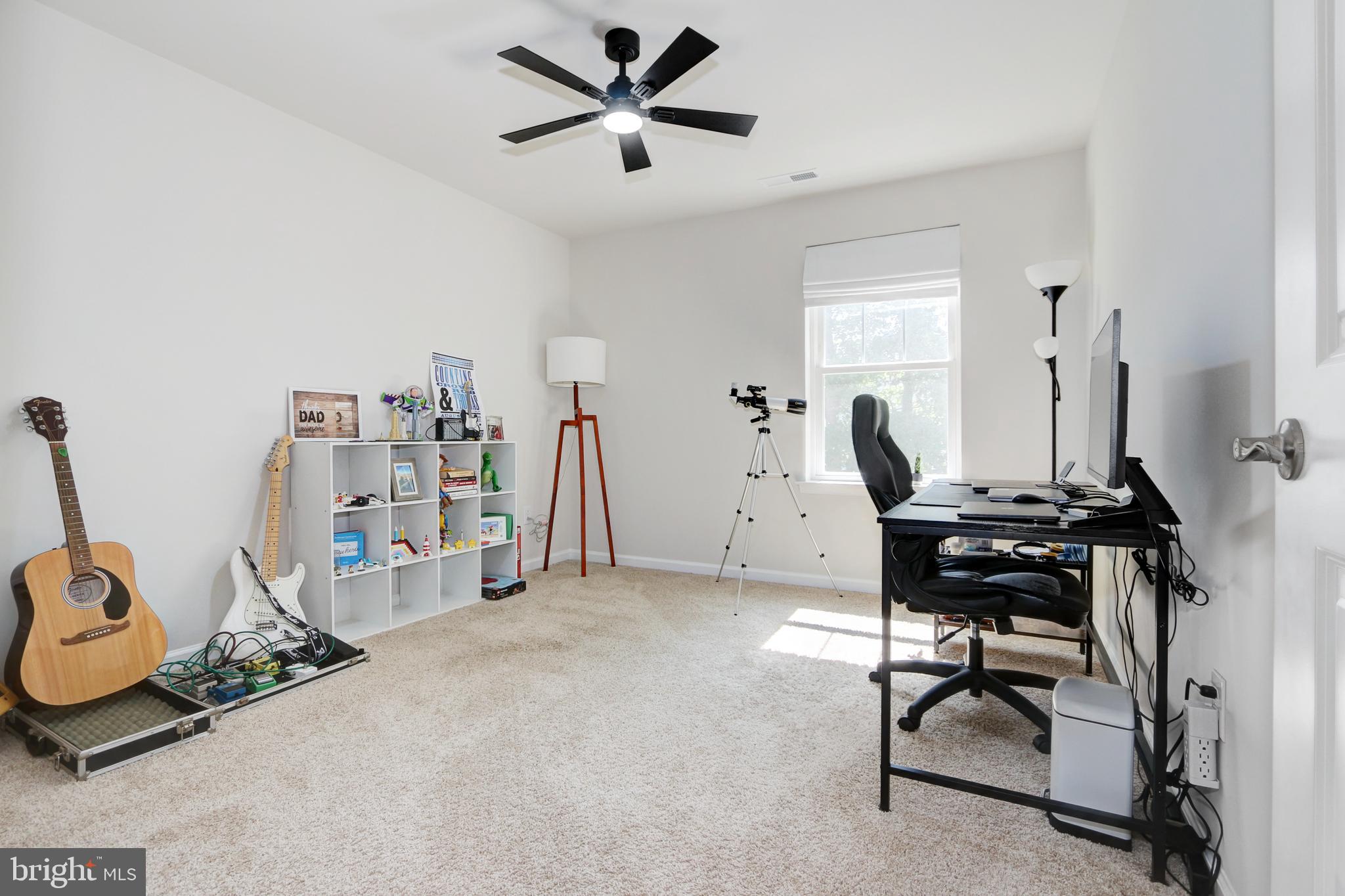 HARBOR PINES - Residential