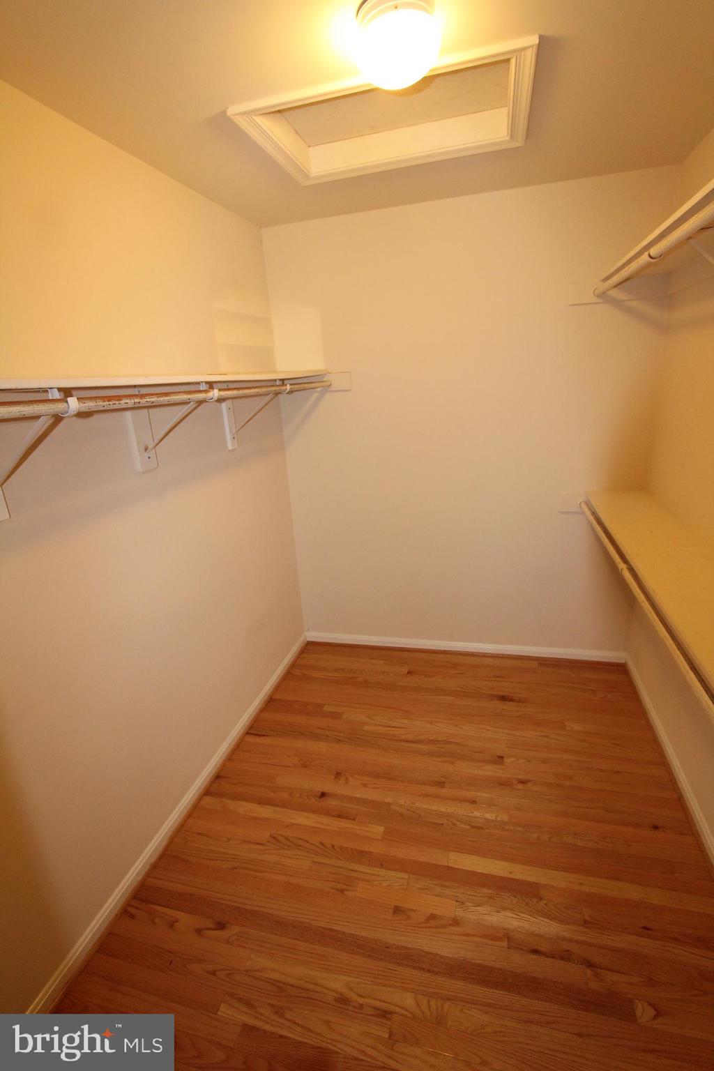 CHANCERY SQUARE - Residential Lease