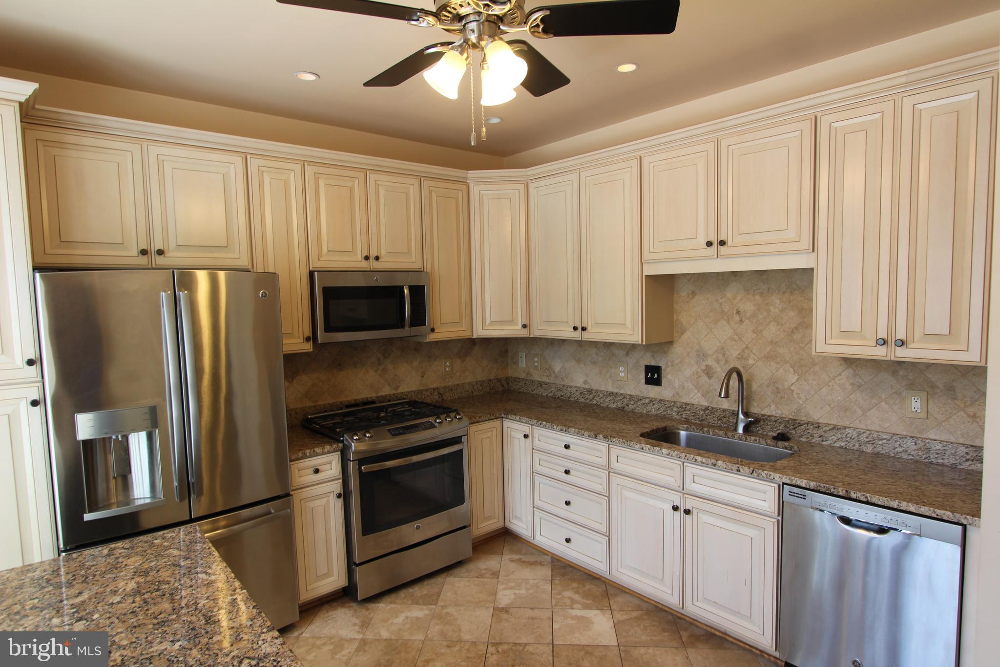 CHANCERY SQUARE - Residential Lease