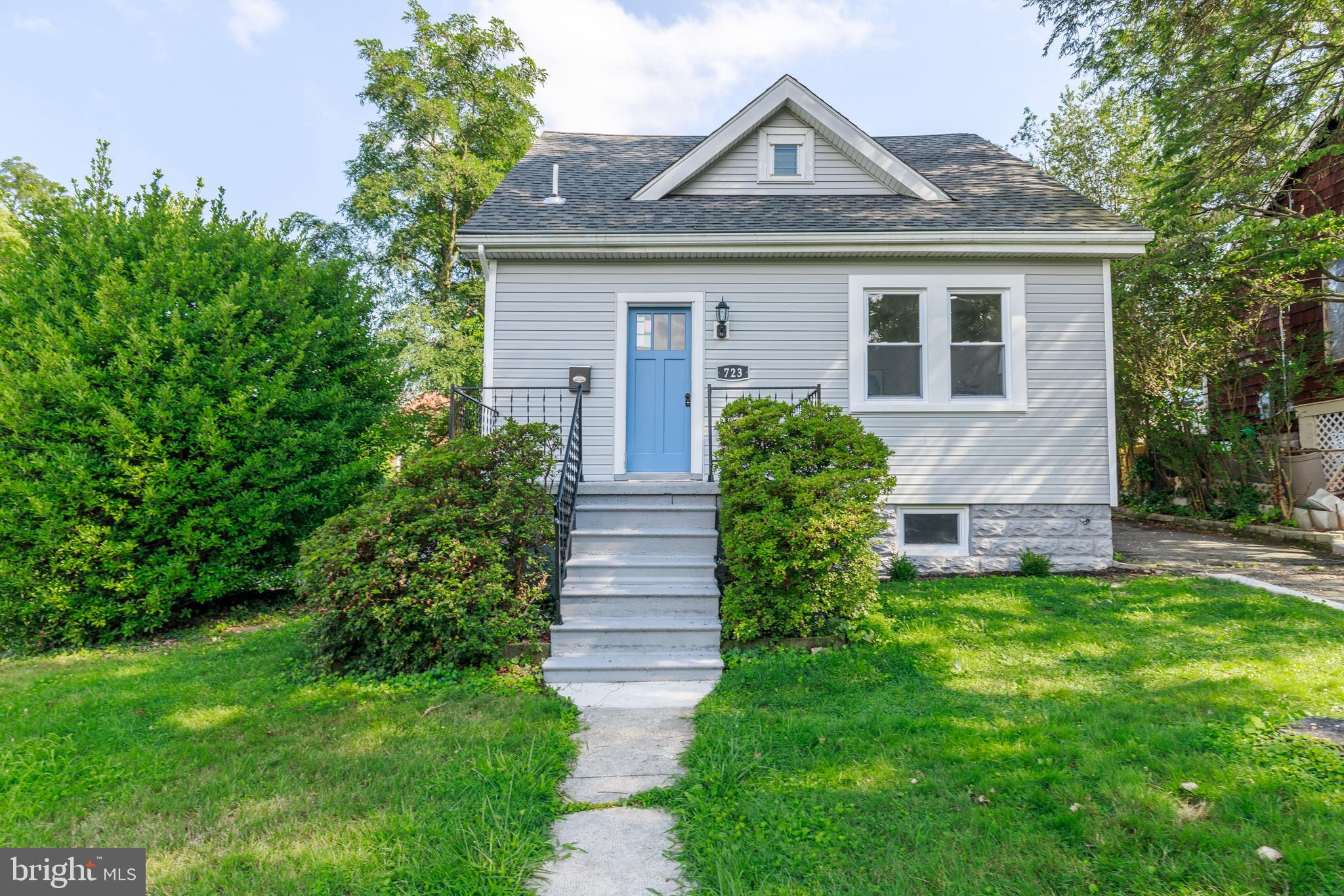 LAKE WALKER - Residential