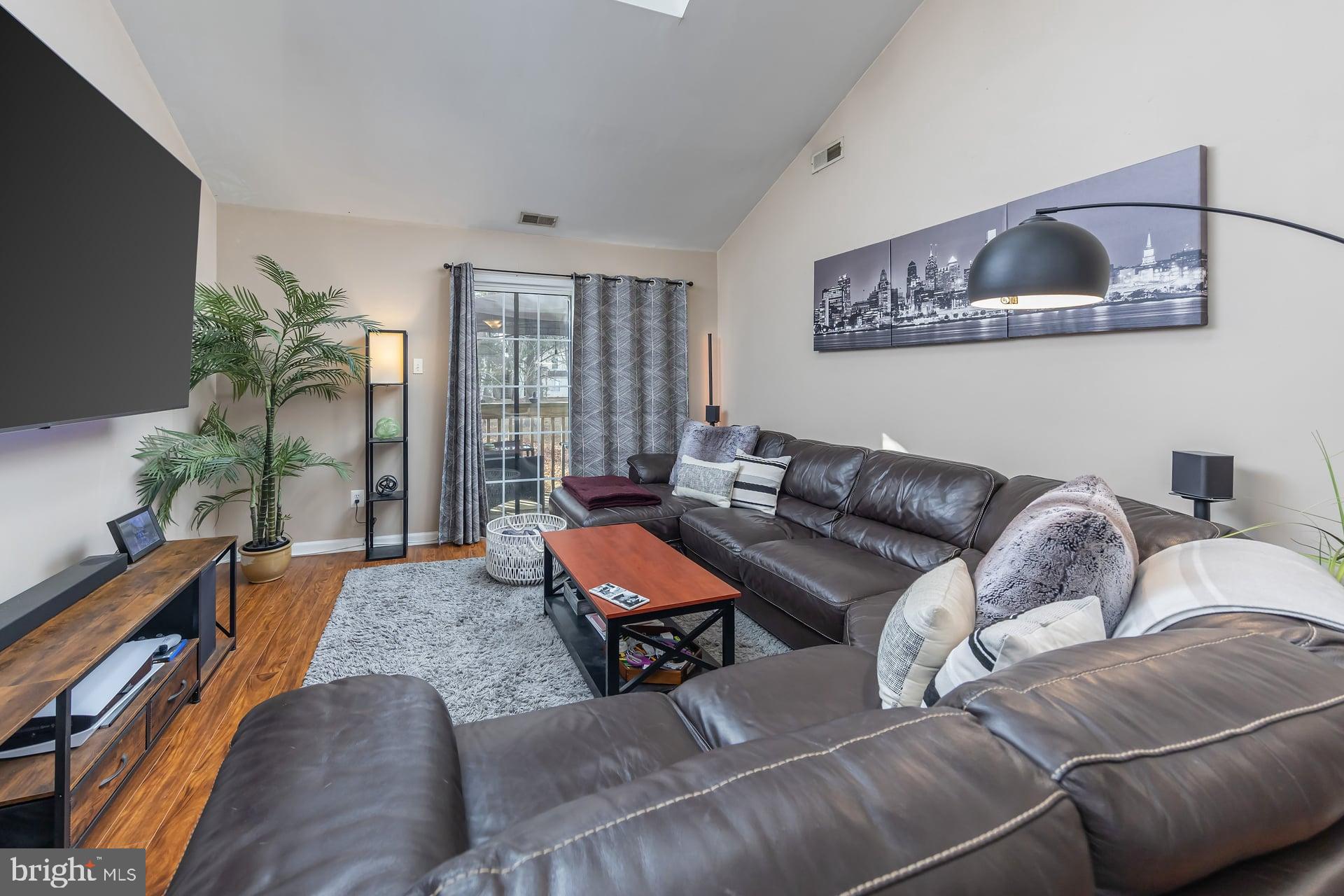 1147 TRISTRAM CIRCLE