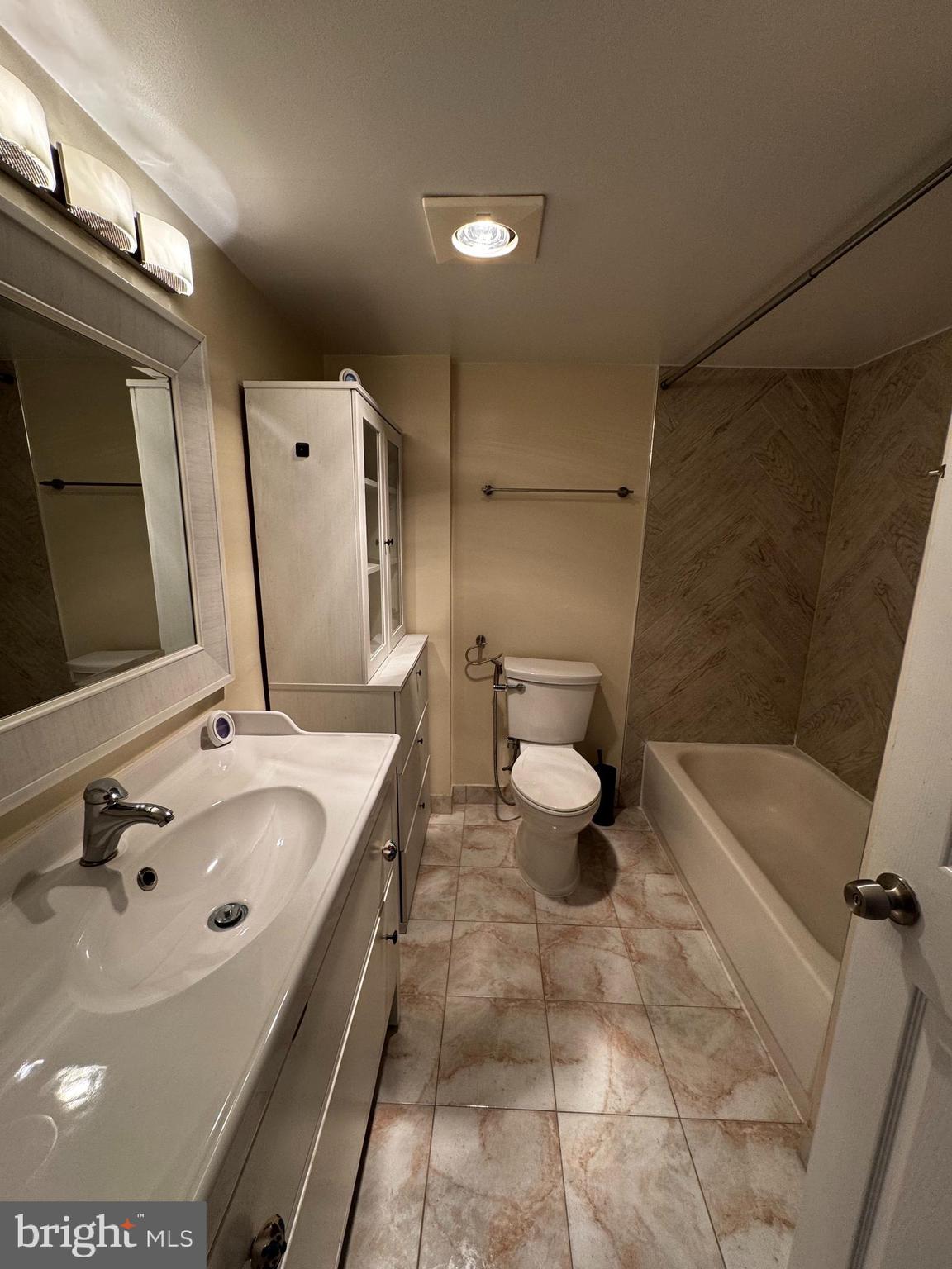 TEMPLETON - Residential Lease