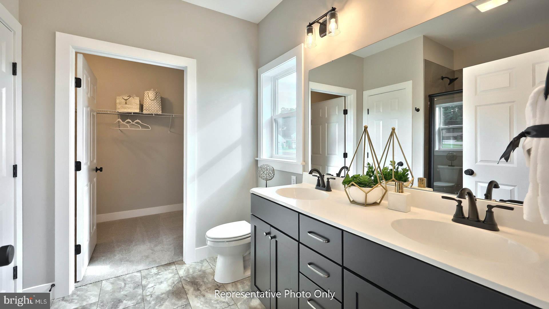 SUMMER LAYNE - Residential