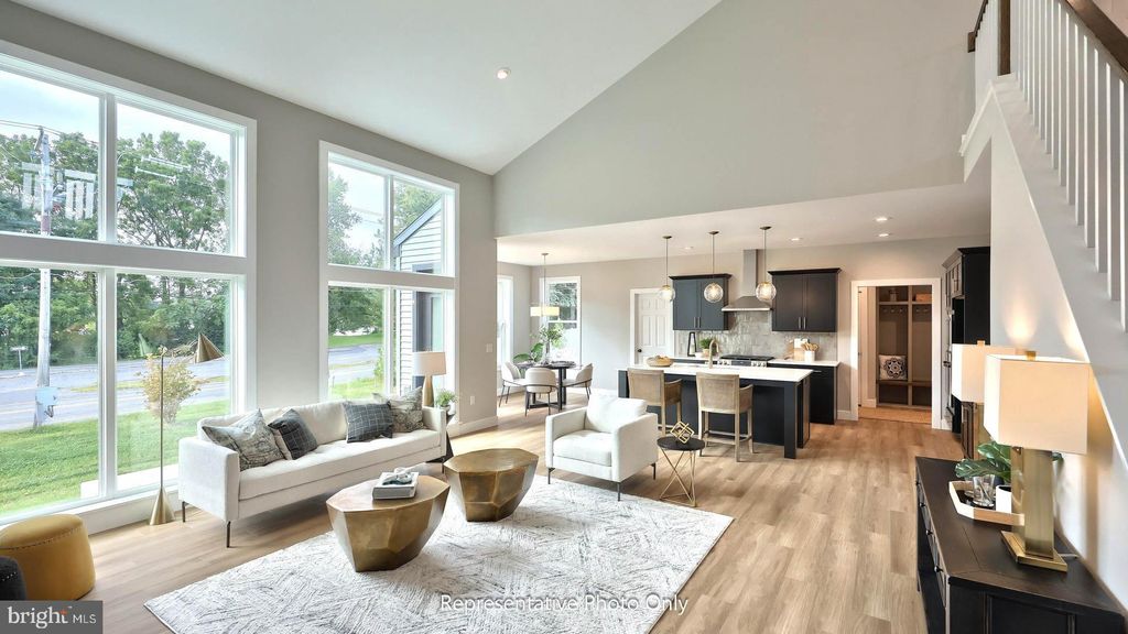 Photo of 600 Sunset Boulevard, ANNVILLE, PA 17003 (MLS # PALN2024800)