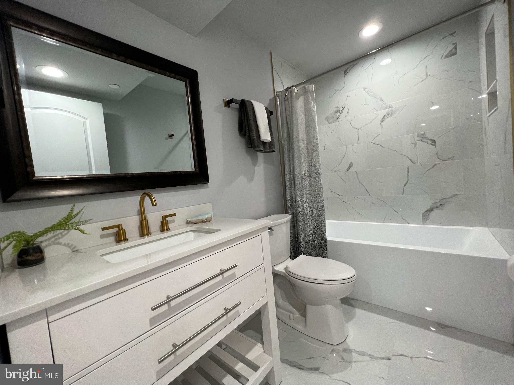 GWYNN OAK - Residential