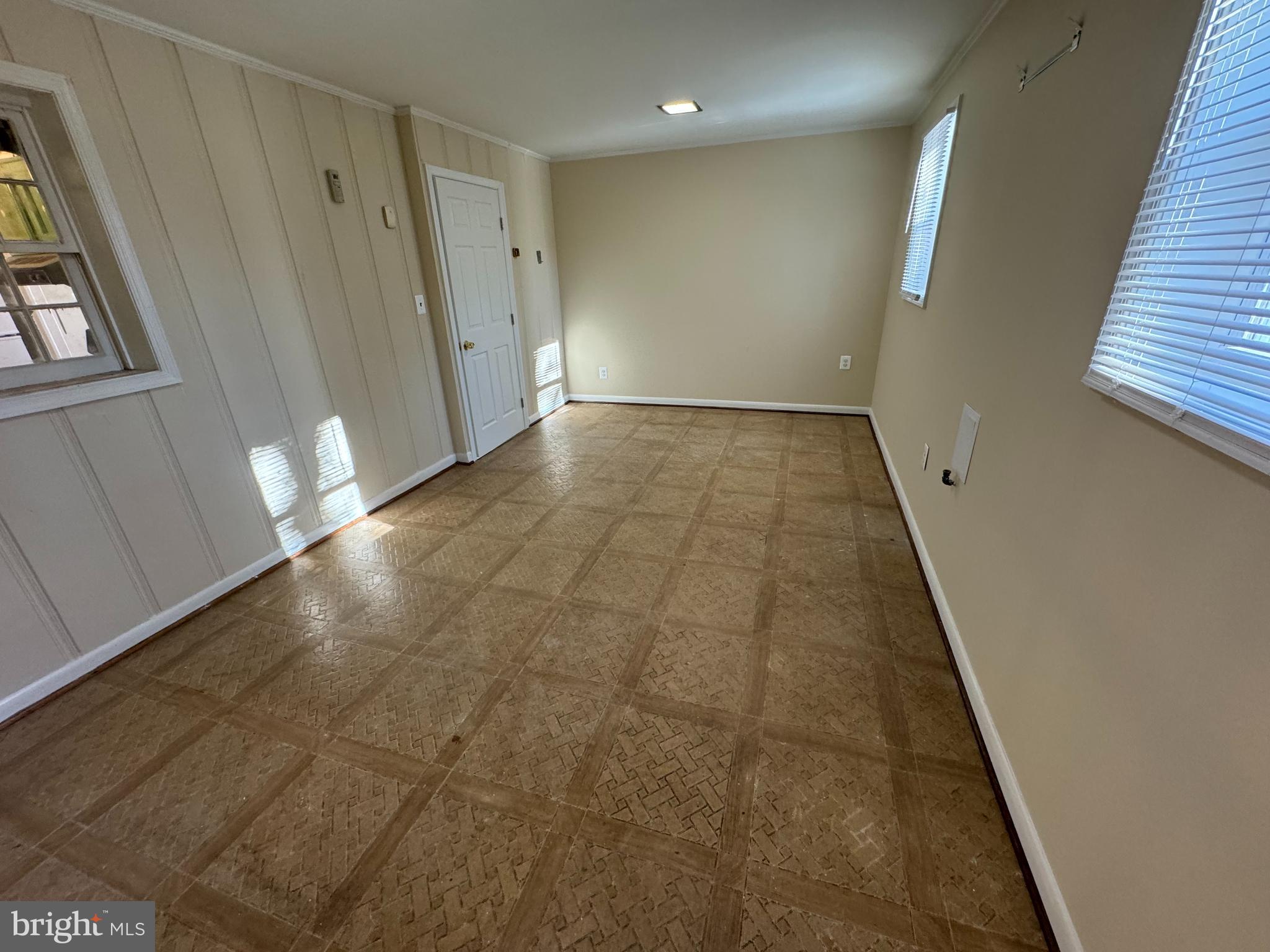 PARKLAWN - Residential