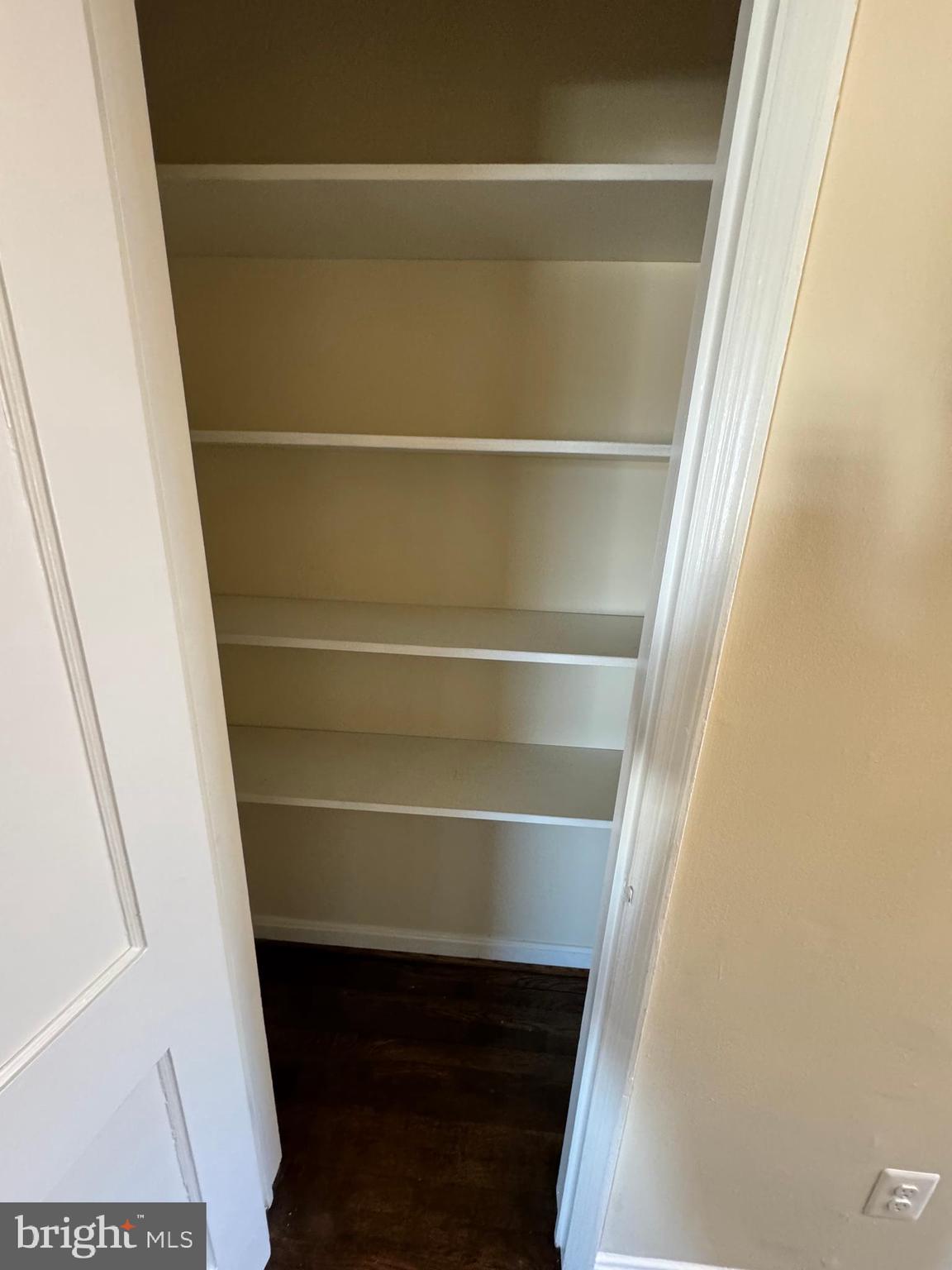 PARKLAWN - Residential