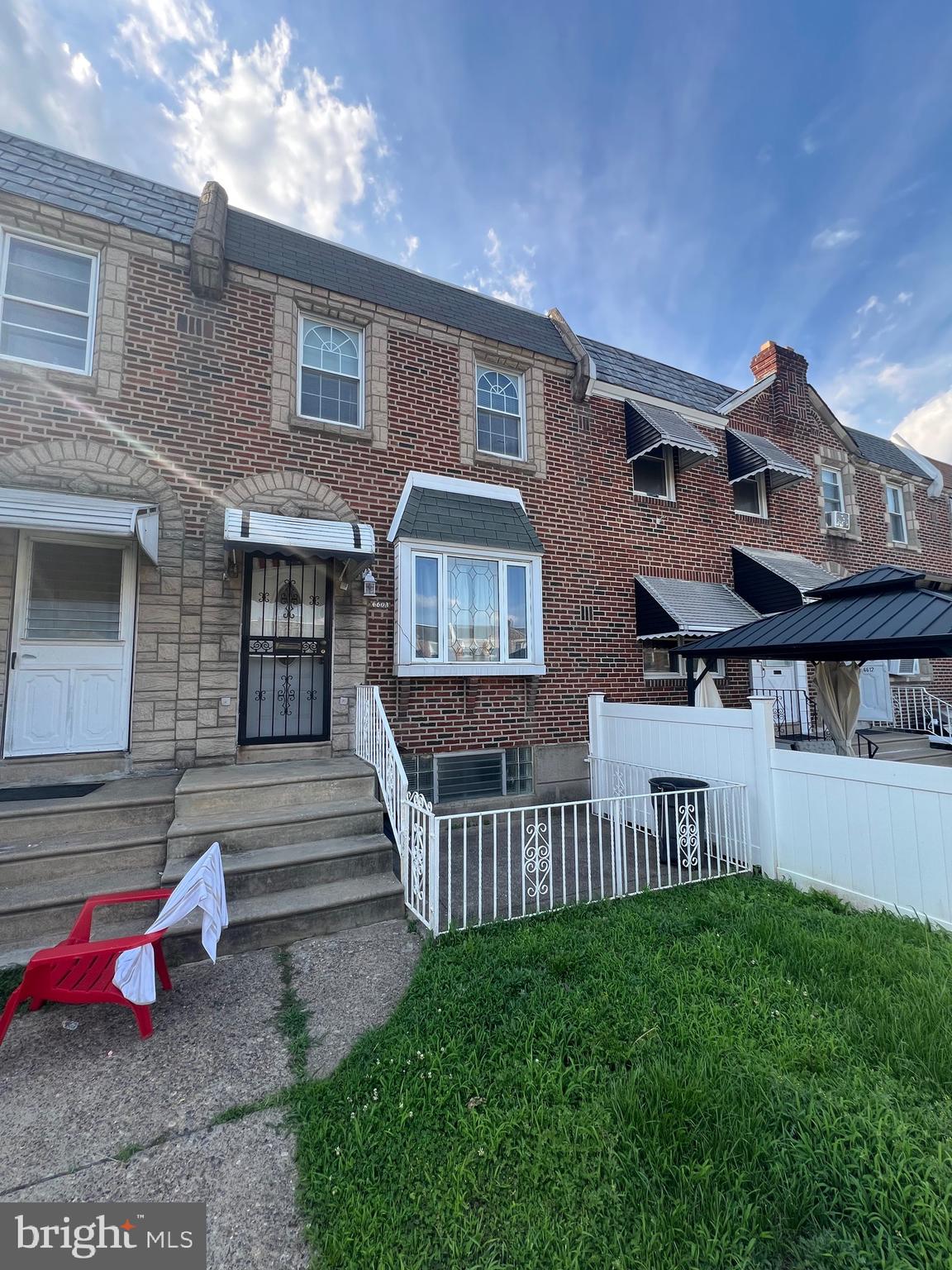 PHILADELPHIA (NORTHEAST) - Residential