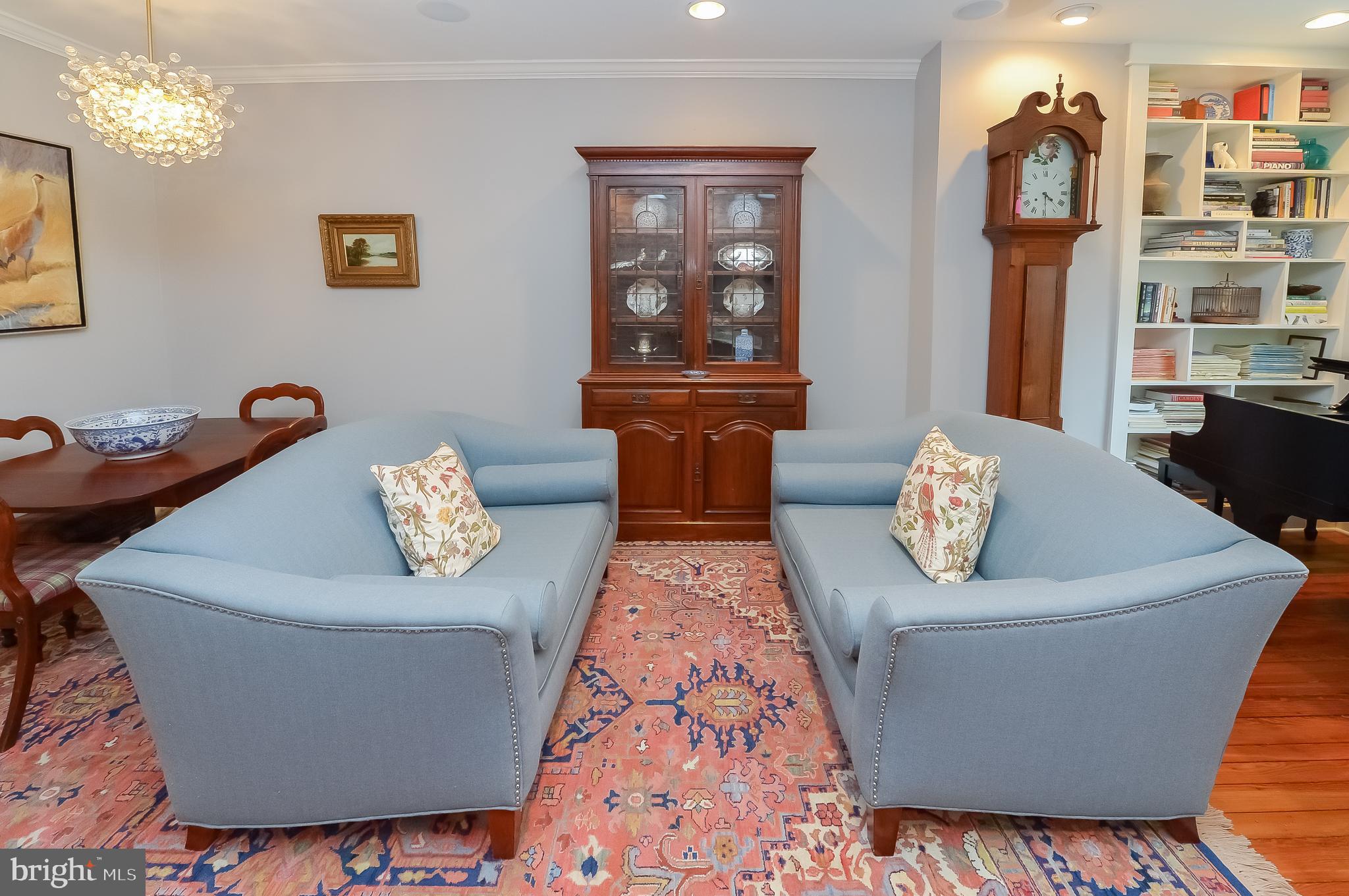 FAIRMOUNT - Residential