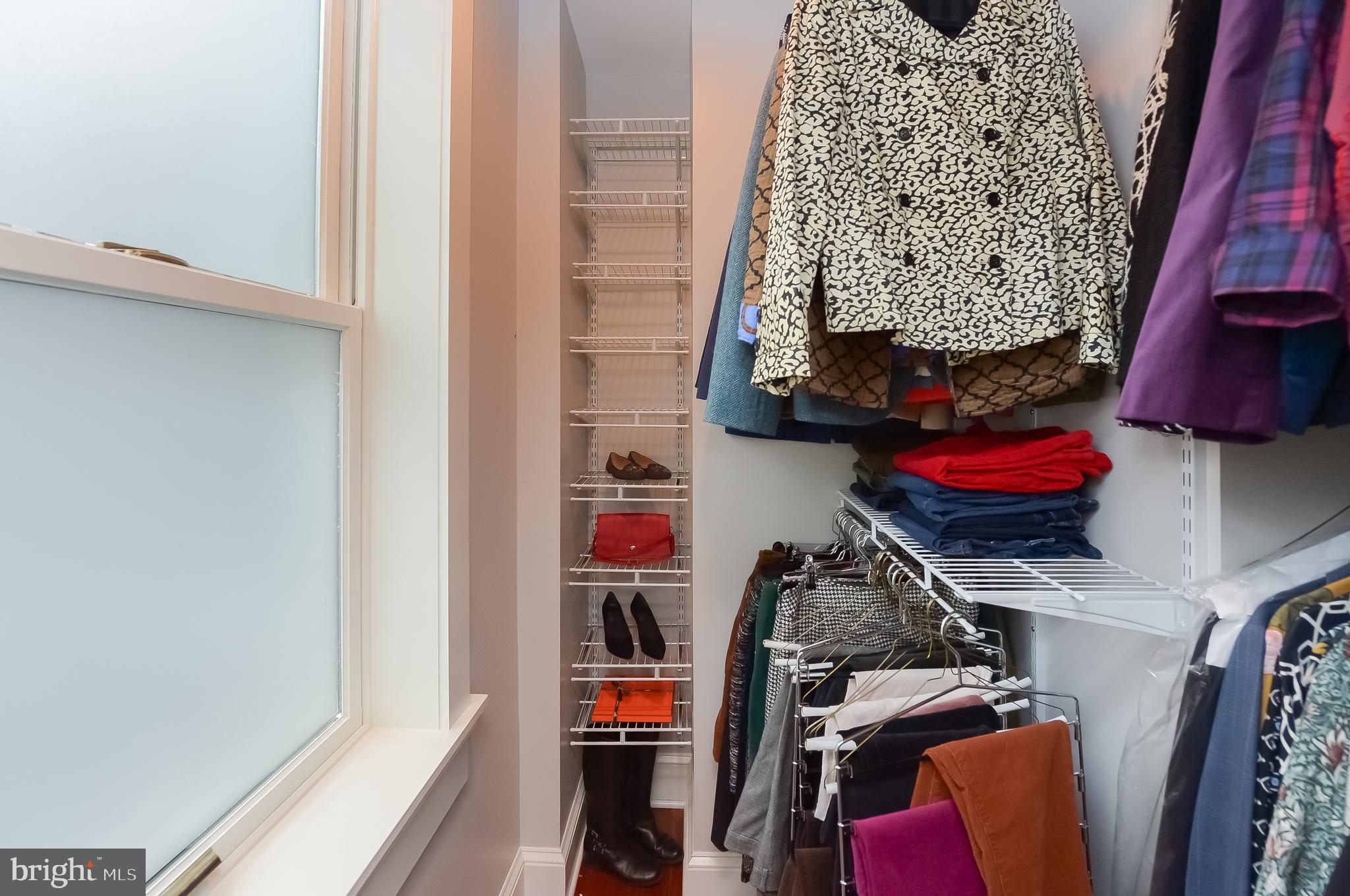 FAIRMOUNT - Residential