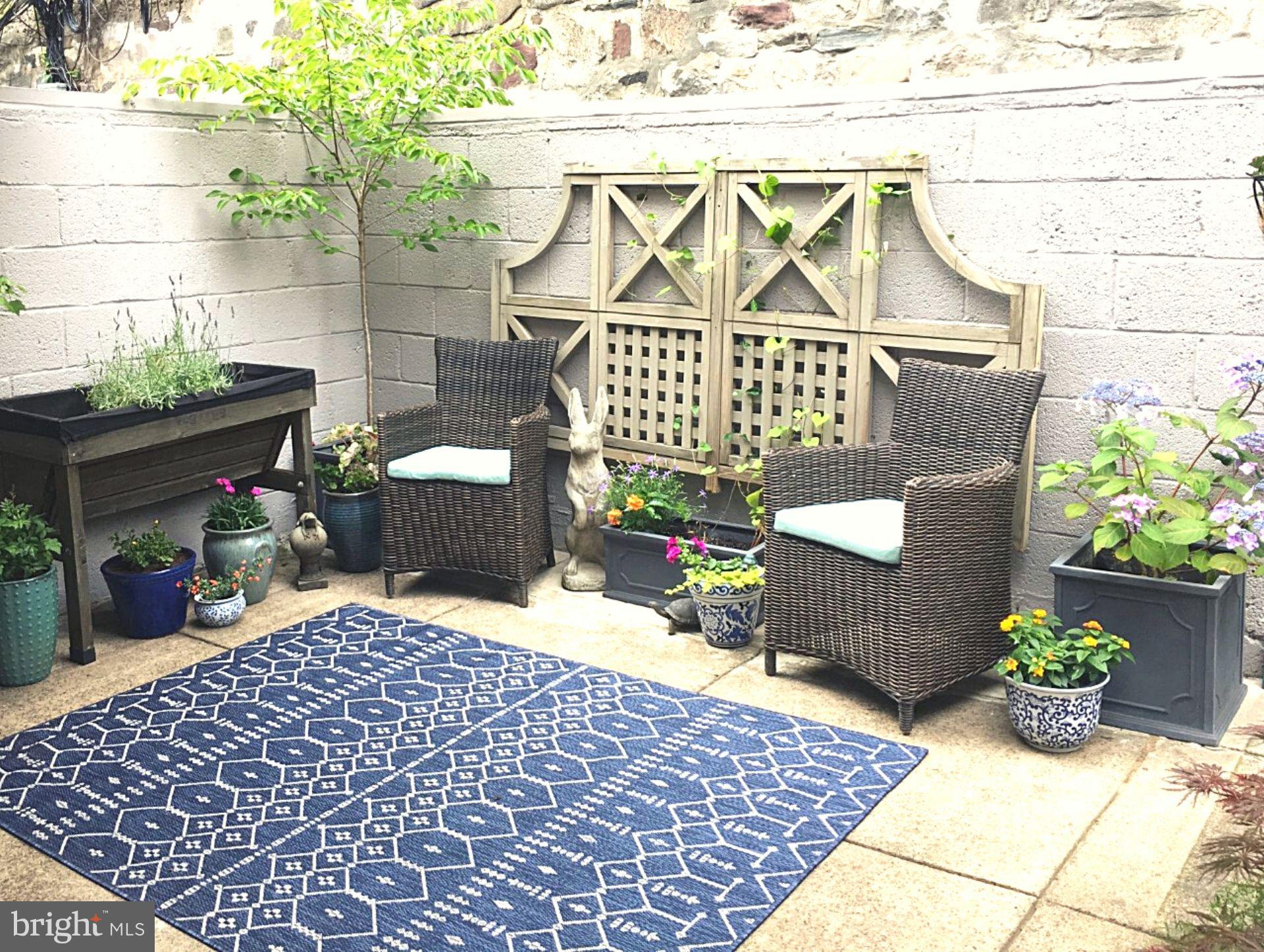 FAIRMOUNT - Residential