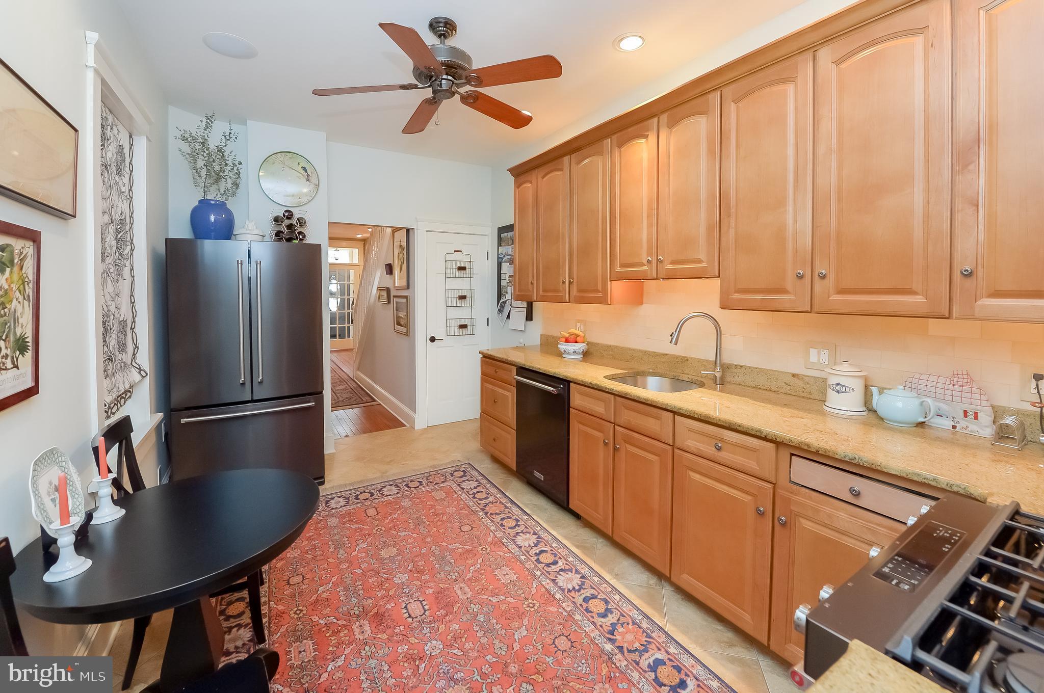 FAIRMOUNT - Residential