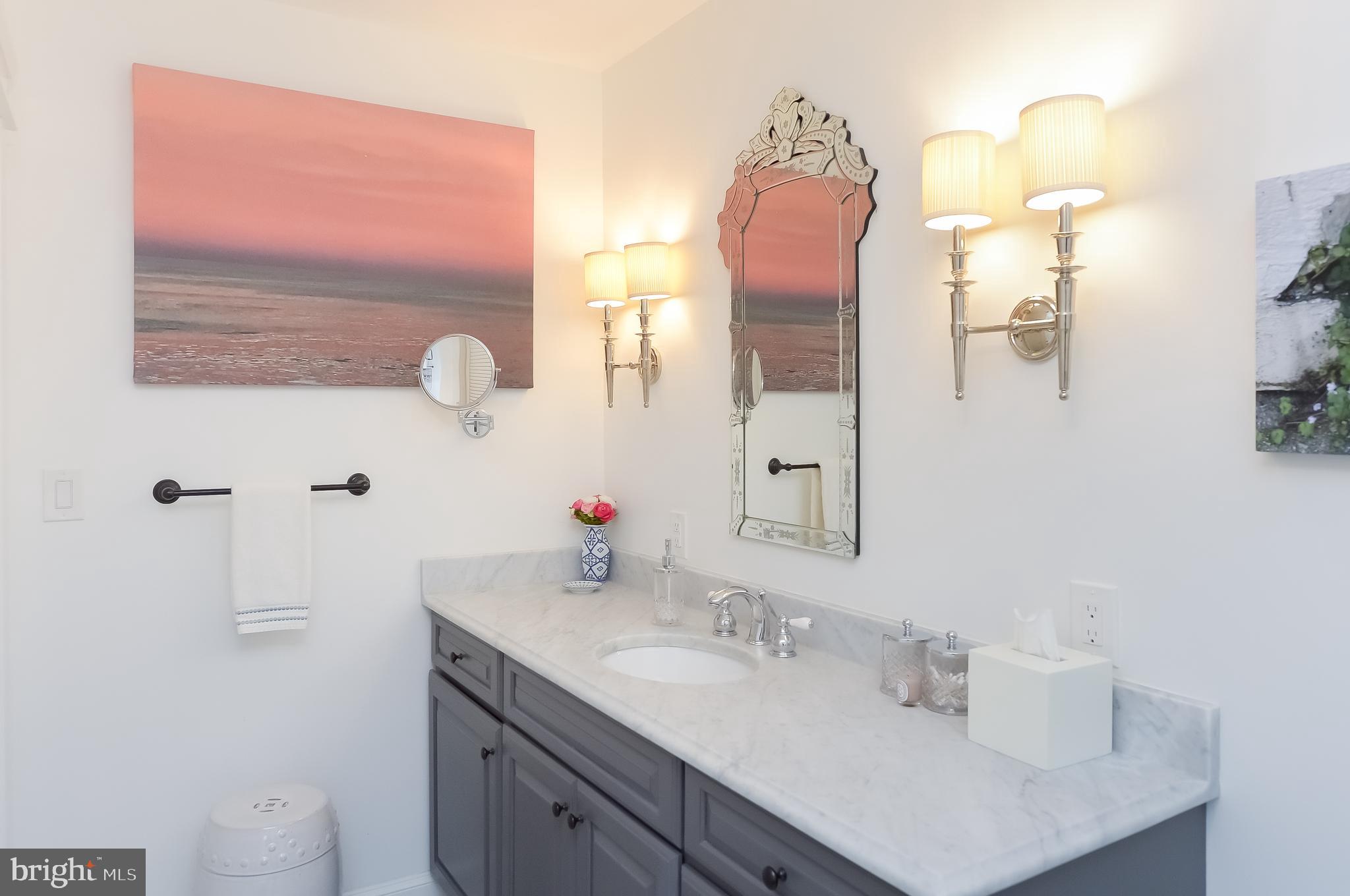 FAIRMOUNT - Residential