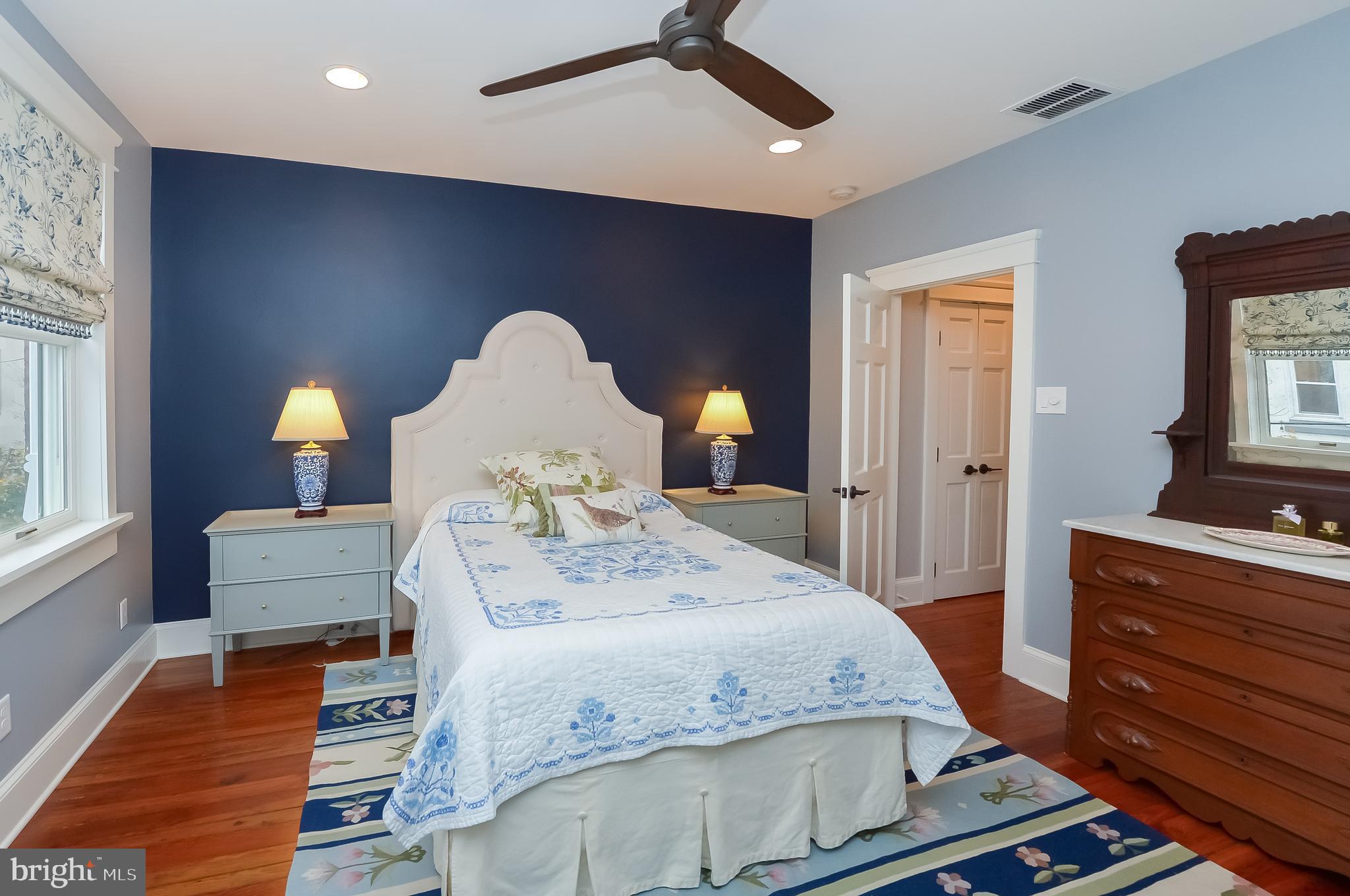 FAIRMOUNT - Residential