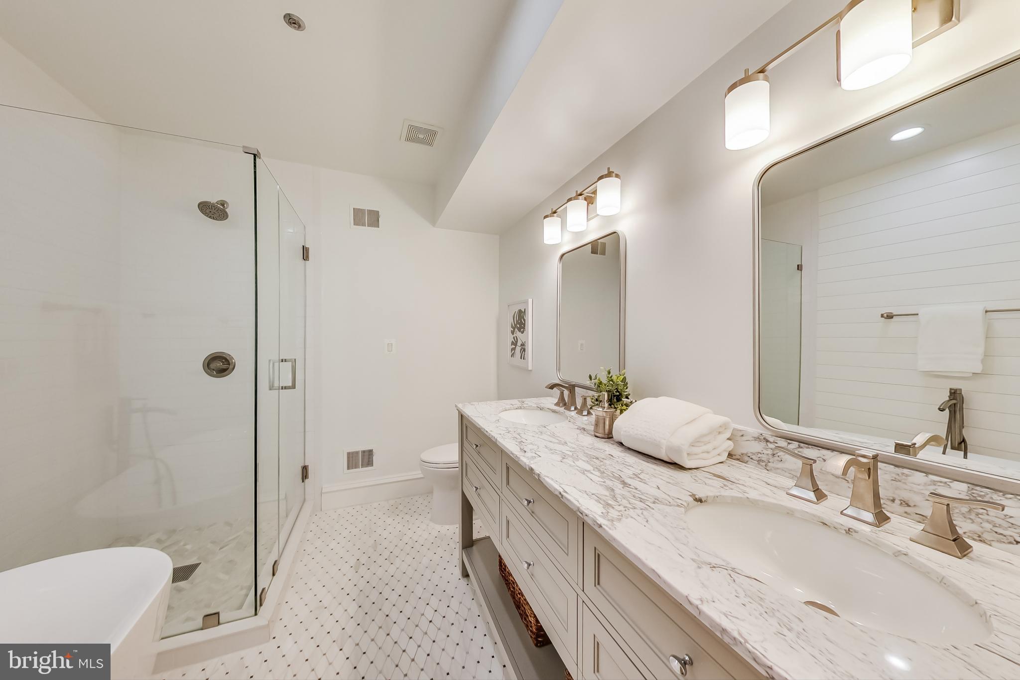 EDGEMOOR - Residential