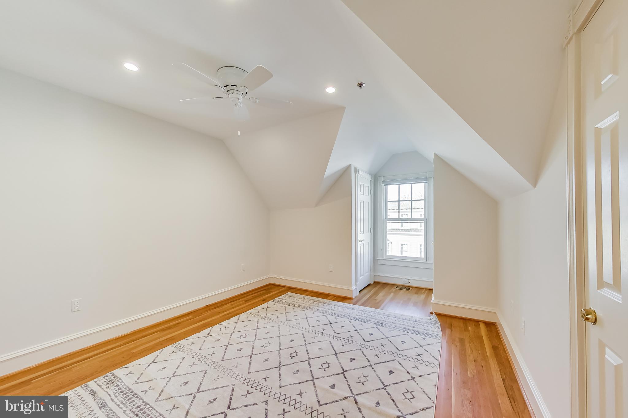 EDGEMOOR - Residential