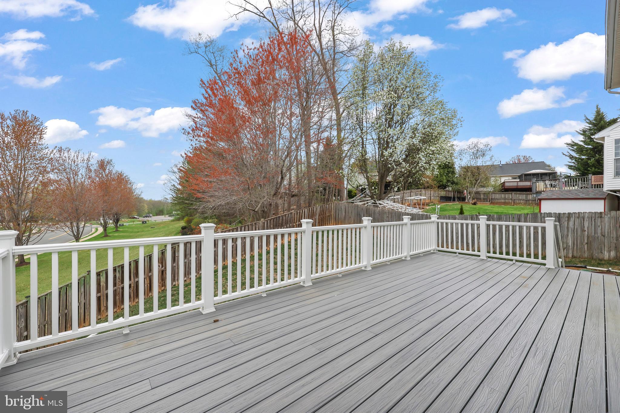 BLOOMS CROSSING - Residential