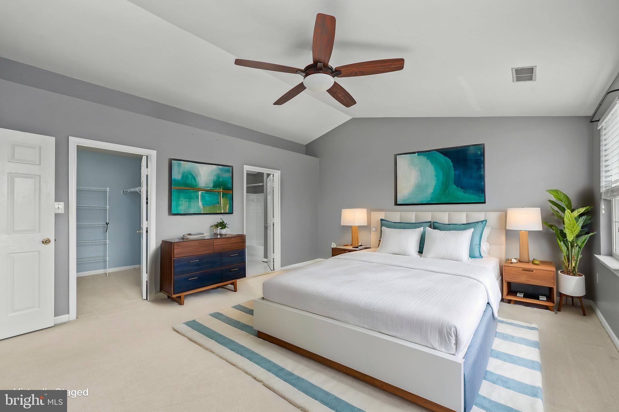 BLOOMS CROSSING - Residential