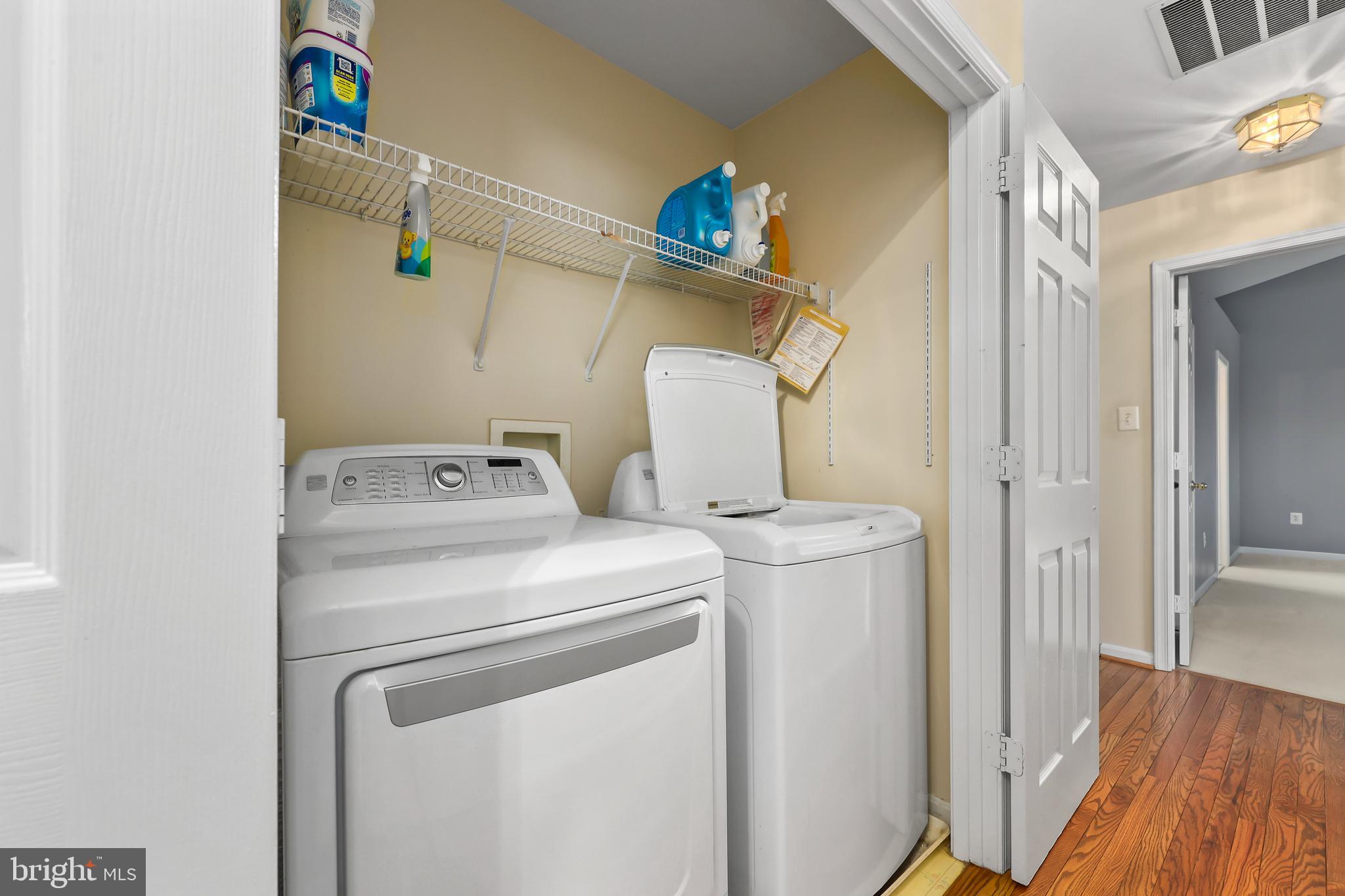 BLOOMS CROSSING - Residential