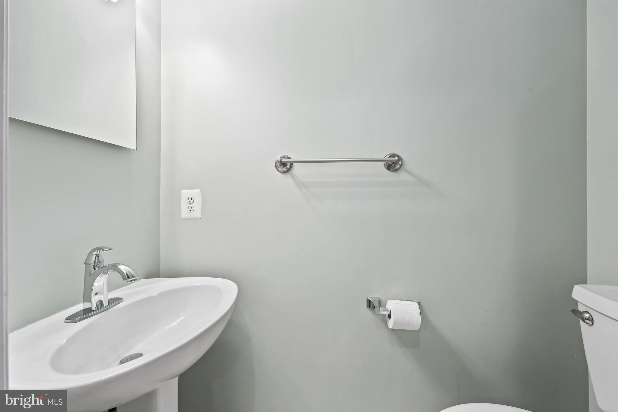 BLOOMS CROSSING - Residential